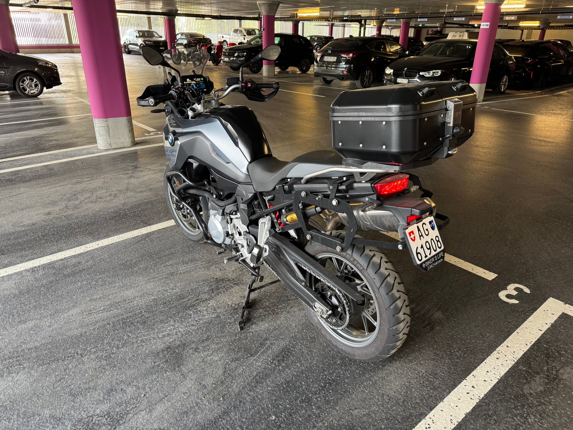 BMW F 750 GS ABS (35kW)-image-1