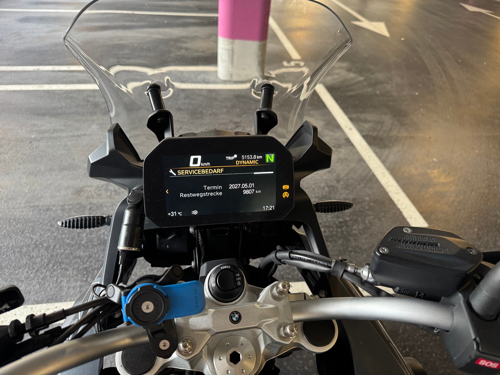 BMW F 750 GS ABS (35kW)-image-5