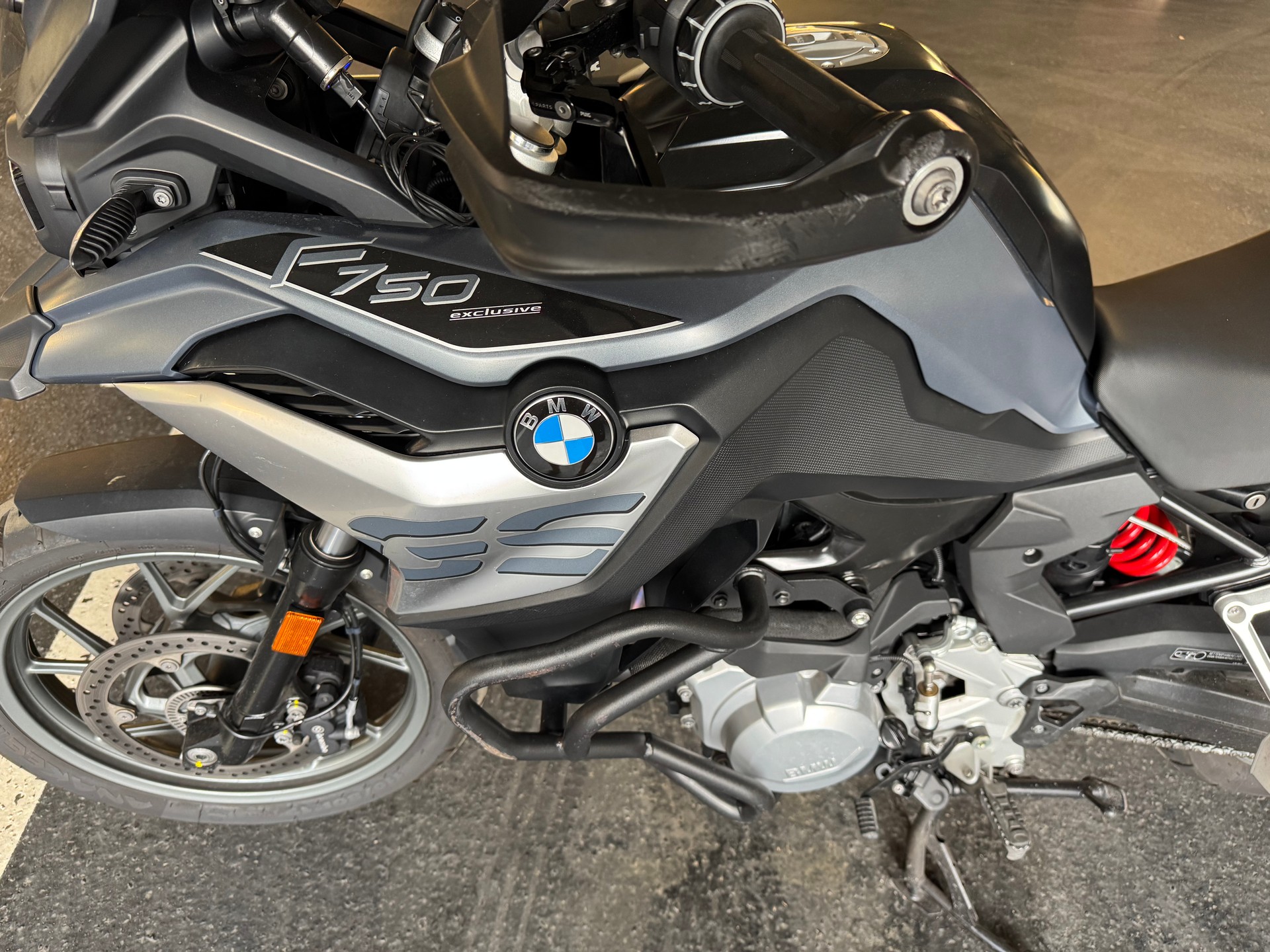 BMW F 750 GS ABS (35kW)-image-6