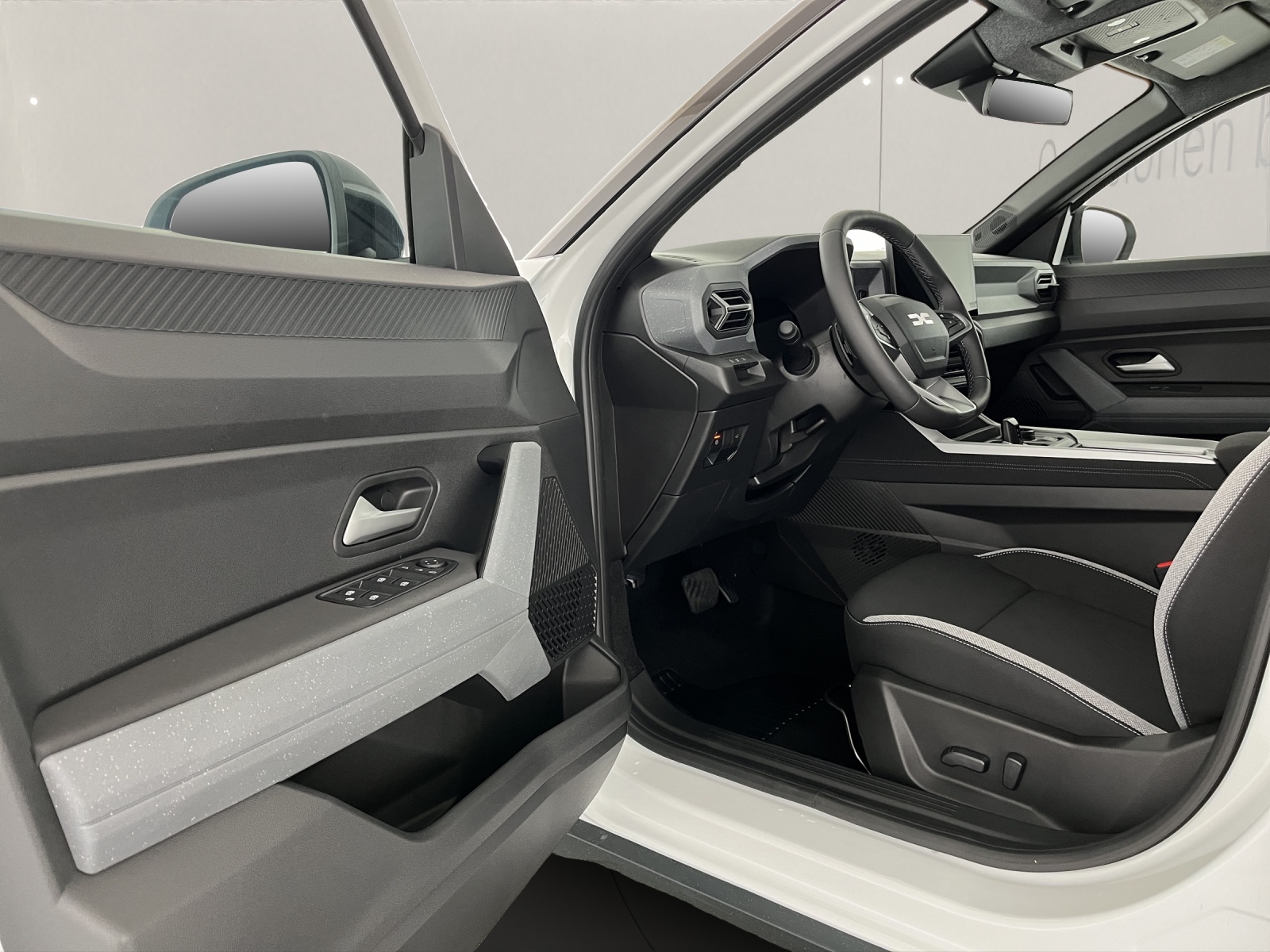 DACIA Bigster 1.2 Hybrid Journey 4WD-image-6