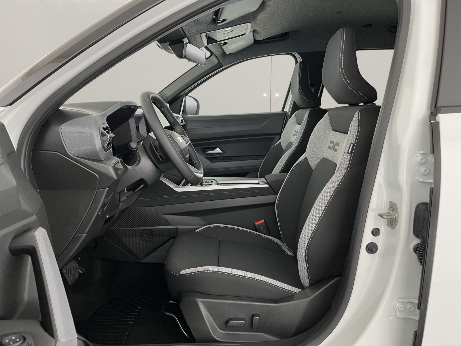 DACIA Bigster 1.2 Hybrid Journey 4WD-image-7