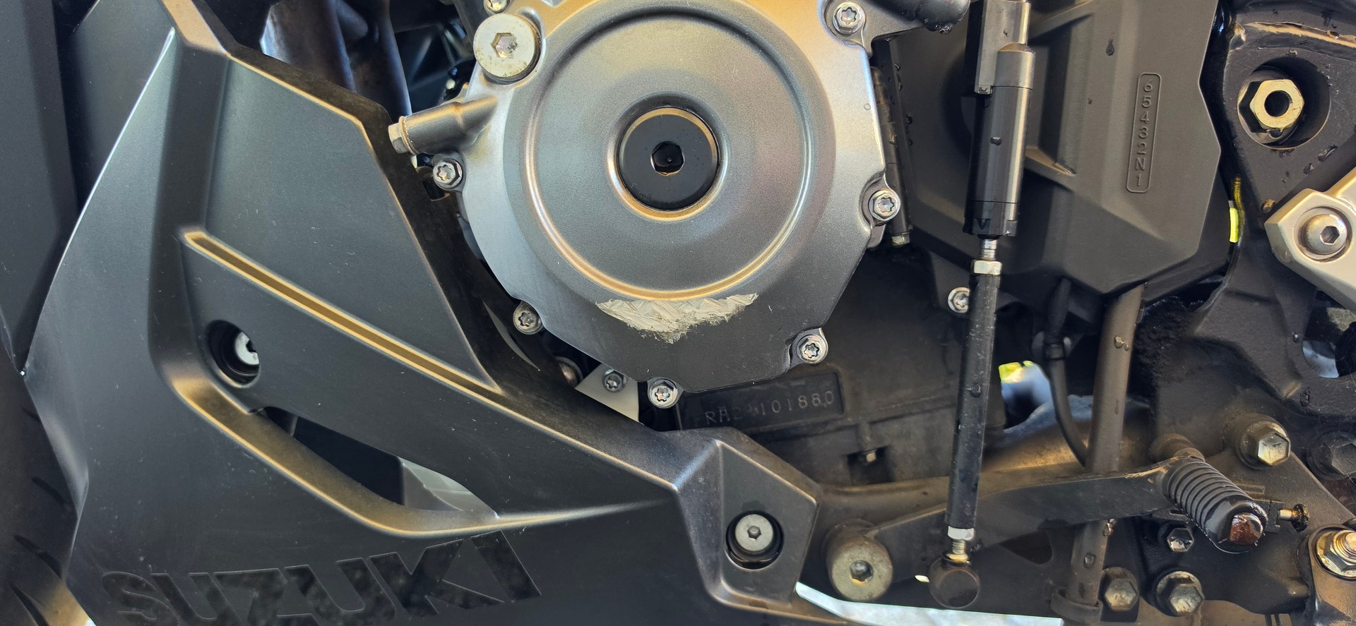 SUZUKI GSX 8 R (35kW)-image-6