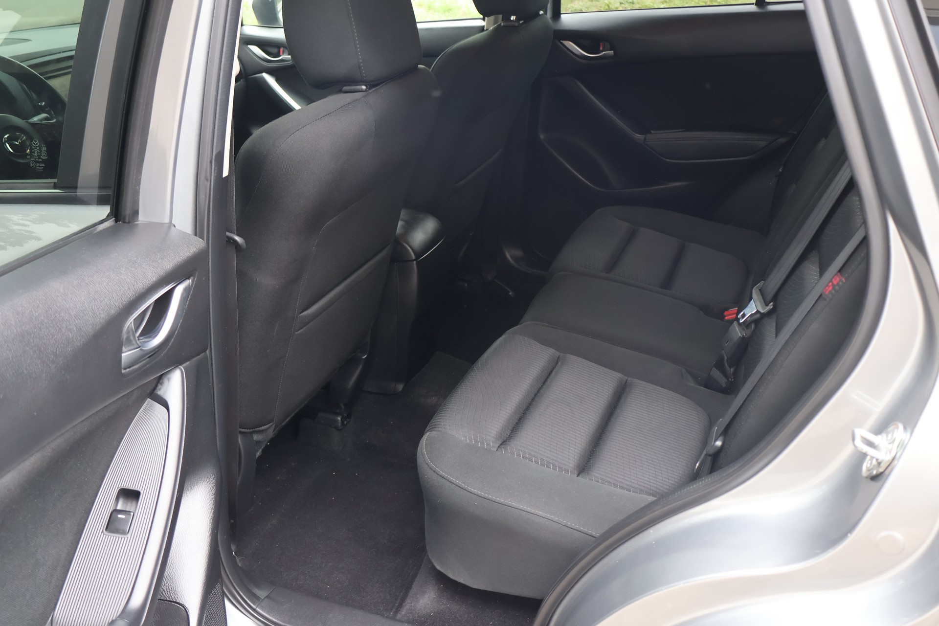 MAZDA CX-5 2.2 D Ambition FWD-image-8