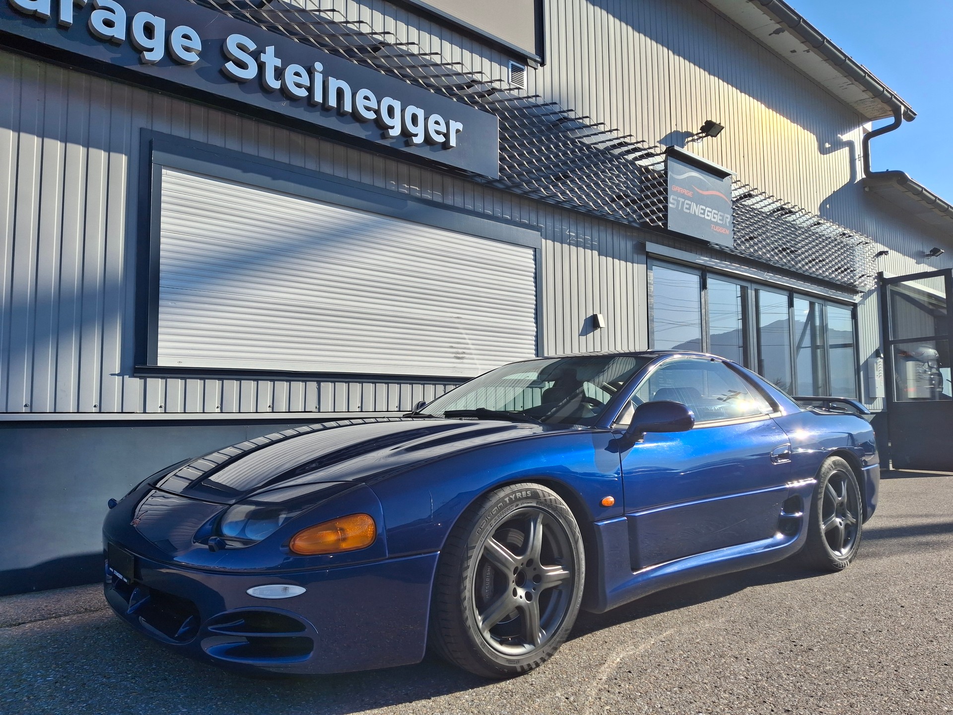 MITSUBISHI 3000 GT