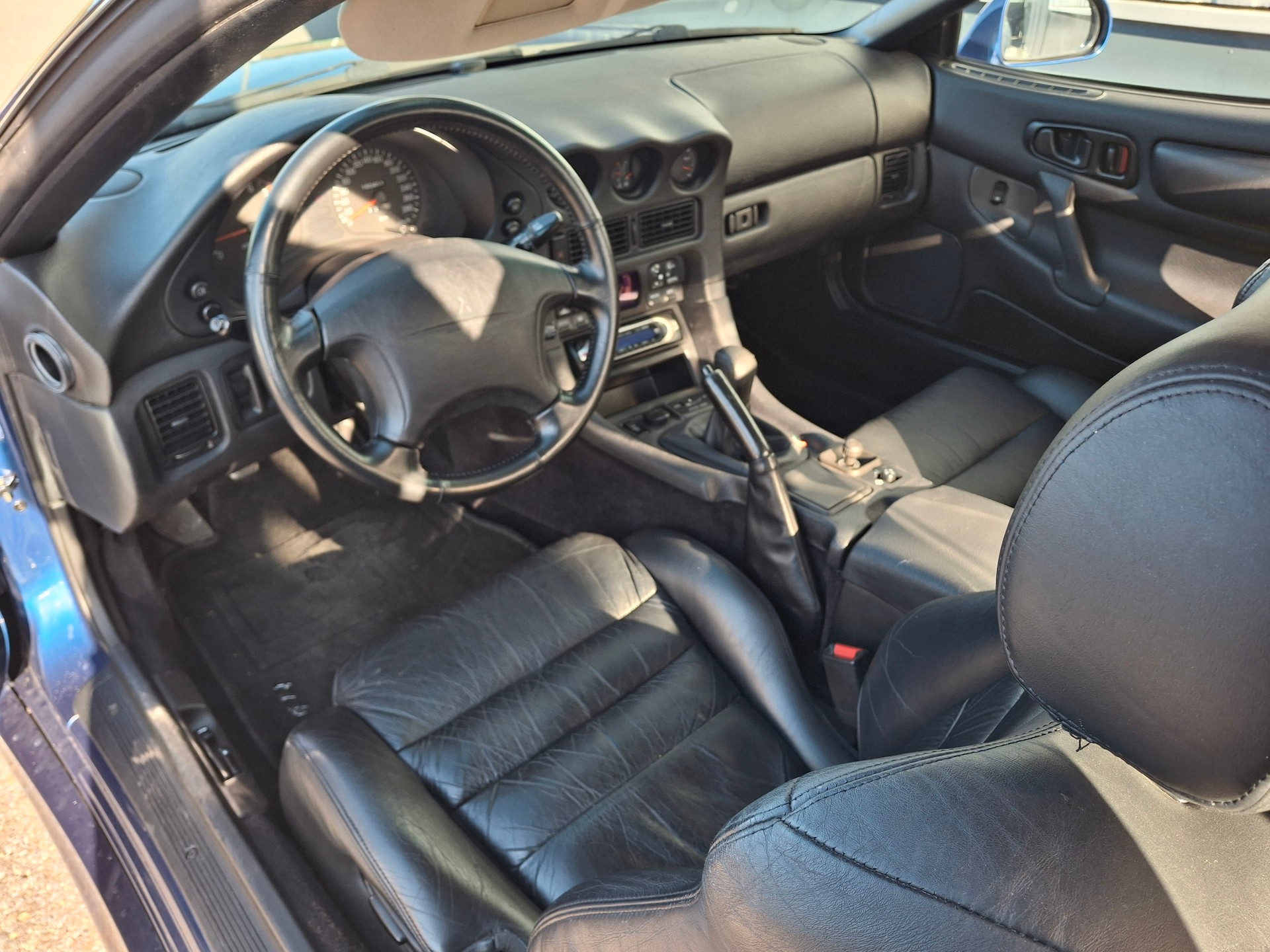MITSUBISHI 3000 GT-image-11