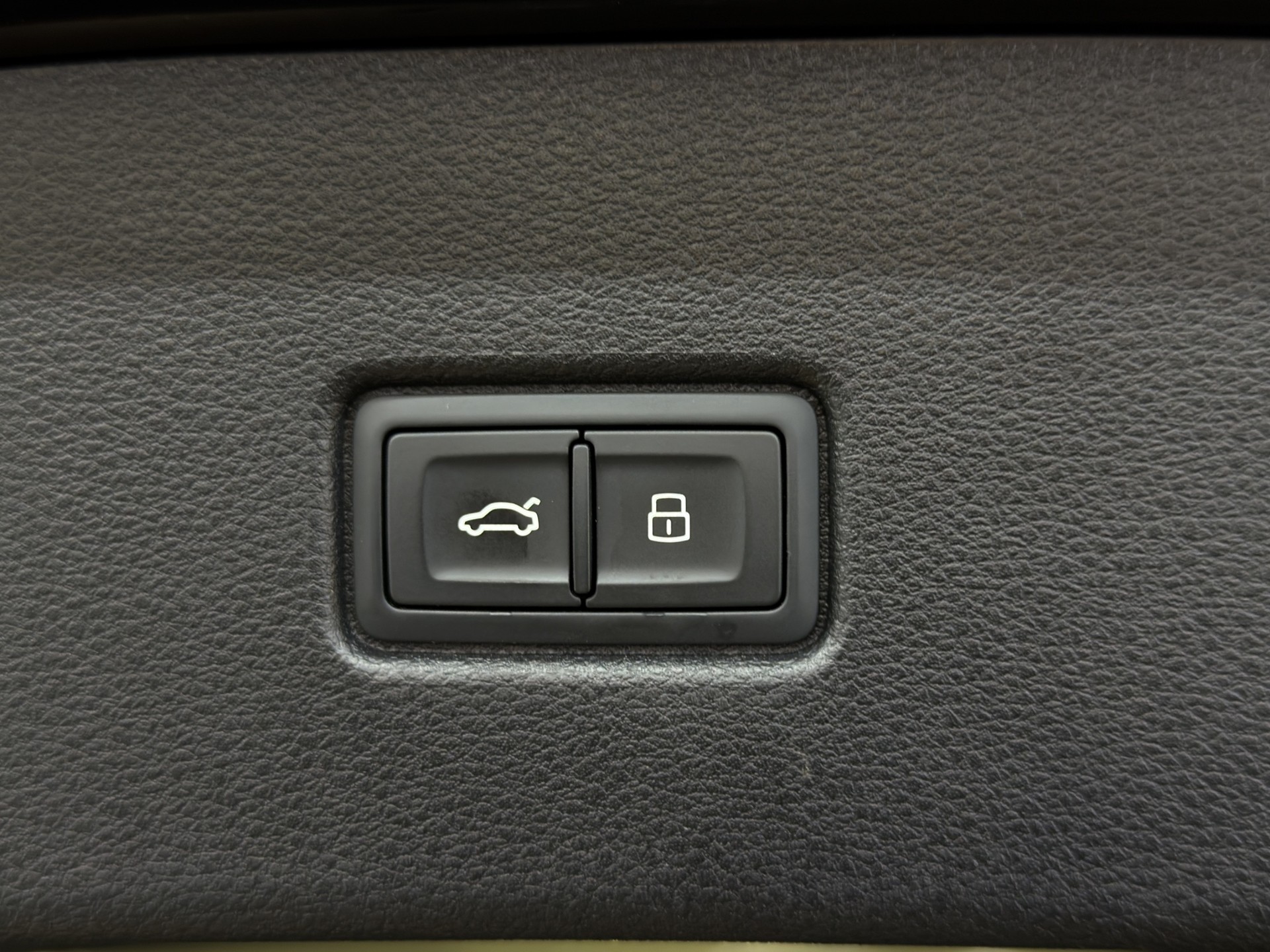 AUDI Q5 Sportback 50 TDI S line quattro tiptronic-image-30