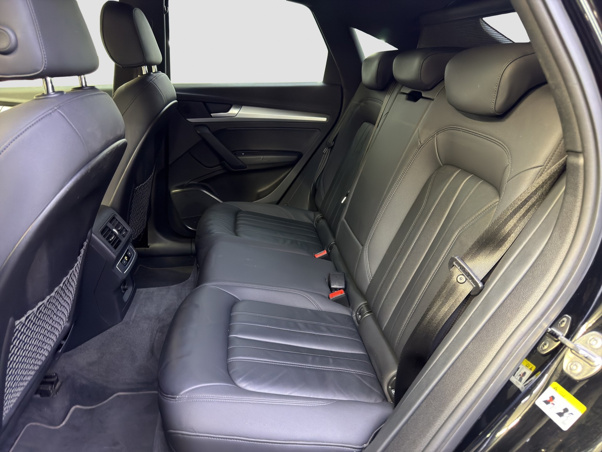 AUDI Q5 Sportback 50 TDI S line quattro tiptronic-image-12