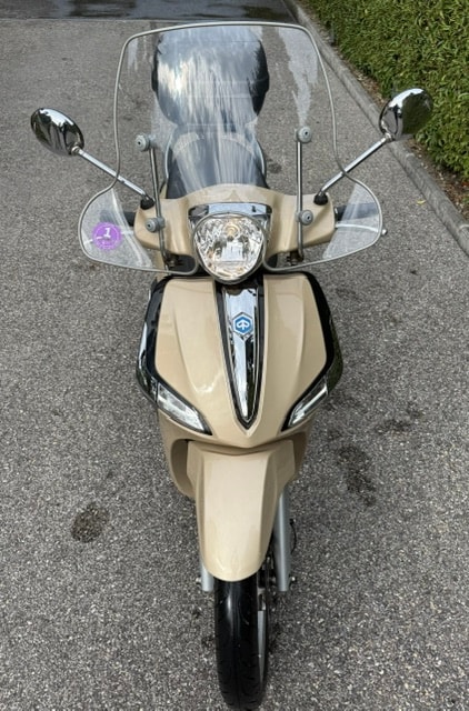 PIAGGIO Liberty 125 iGet ABS-image-4