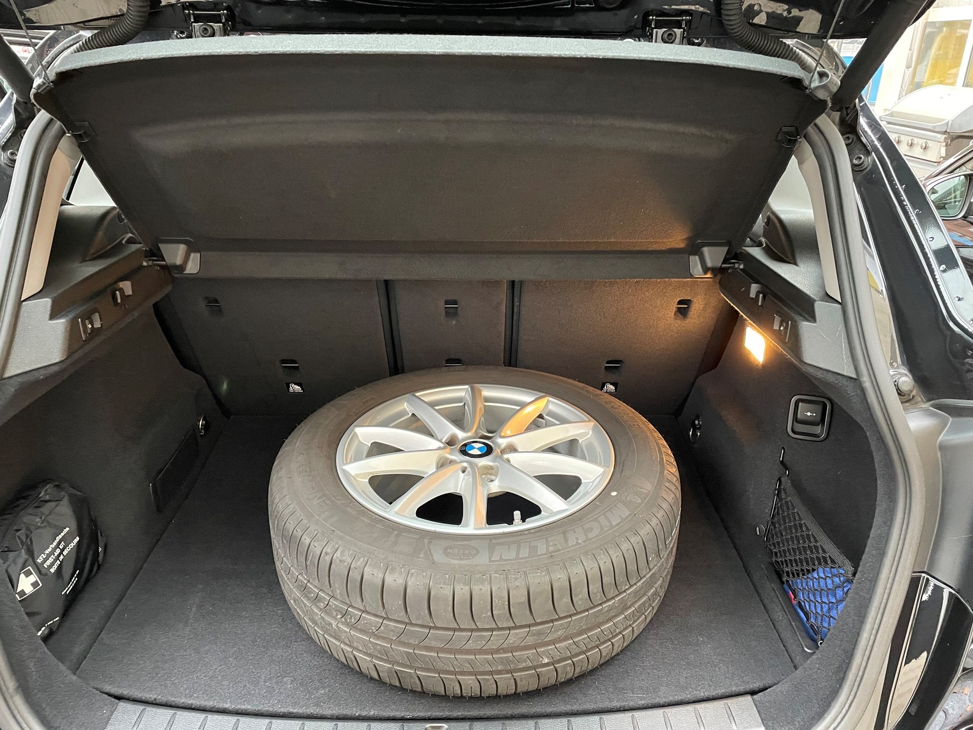 BMW 218i Steptronic-image-8