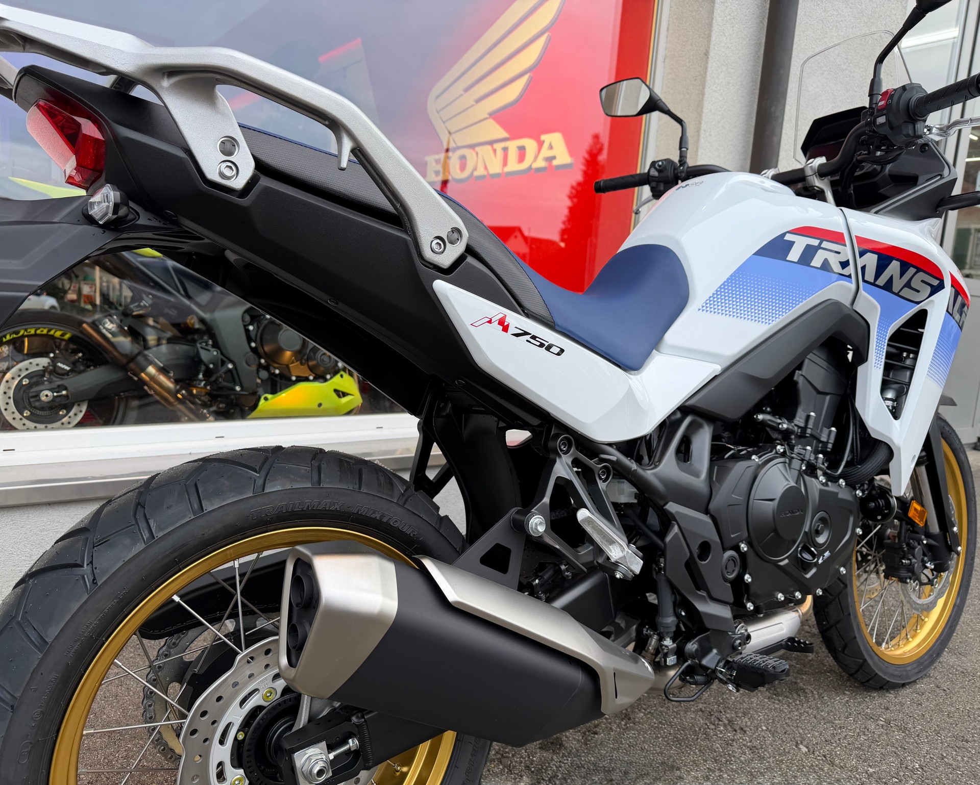 HONDA XL 750 Transalp - manuell-image-7