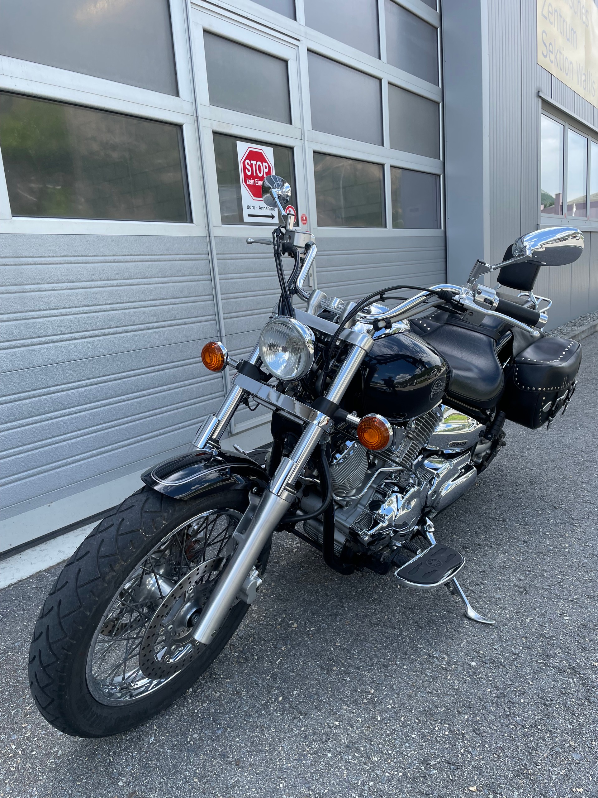 YAMAHA XVS 1100 Drag Star-image-4