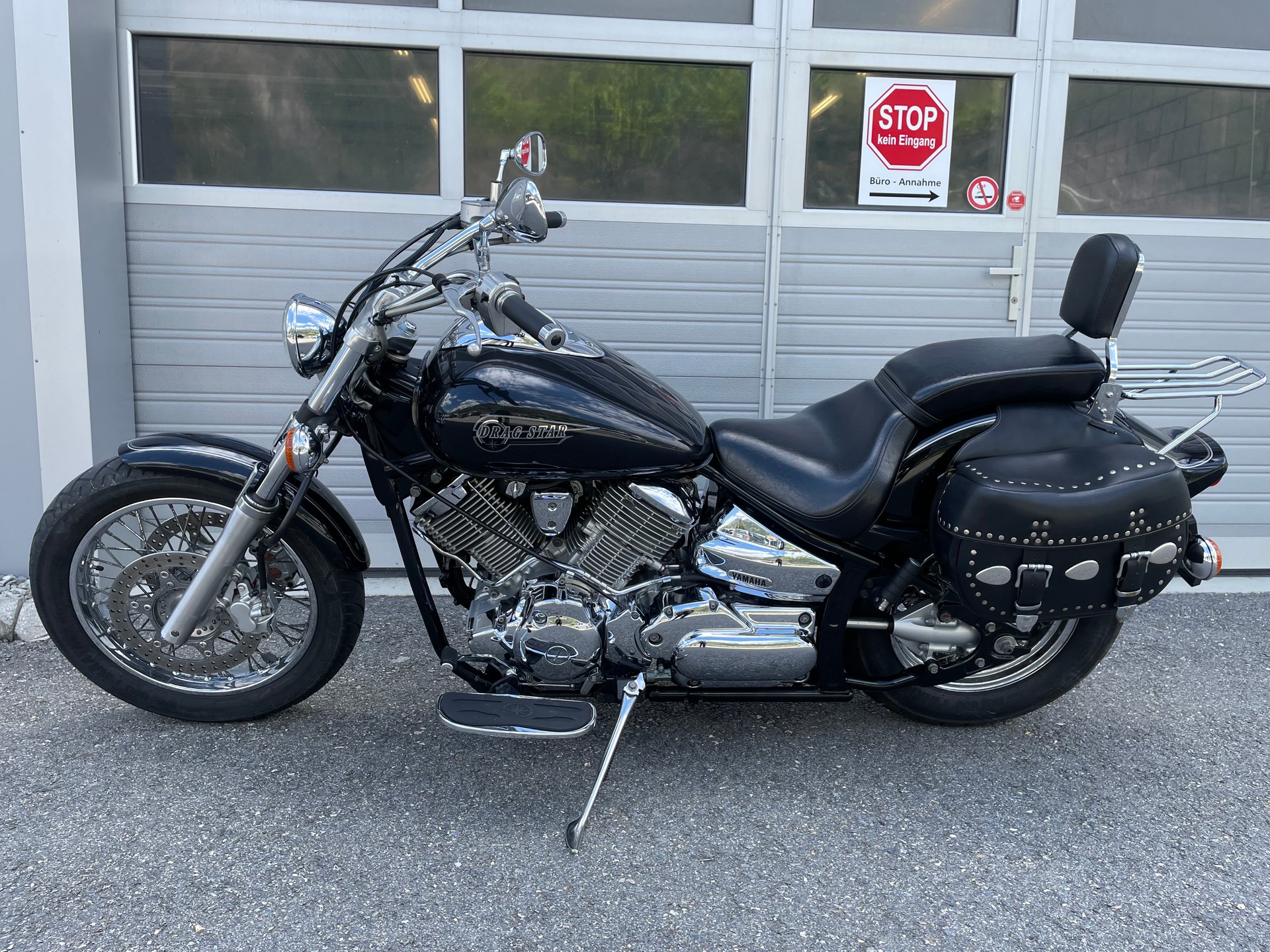 YAMAHA XVS 1100 Drag Star-image-2