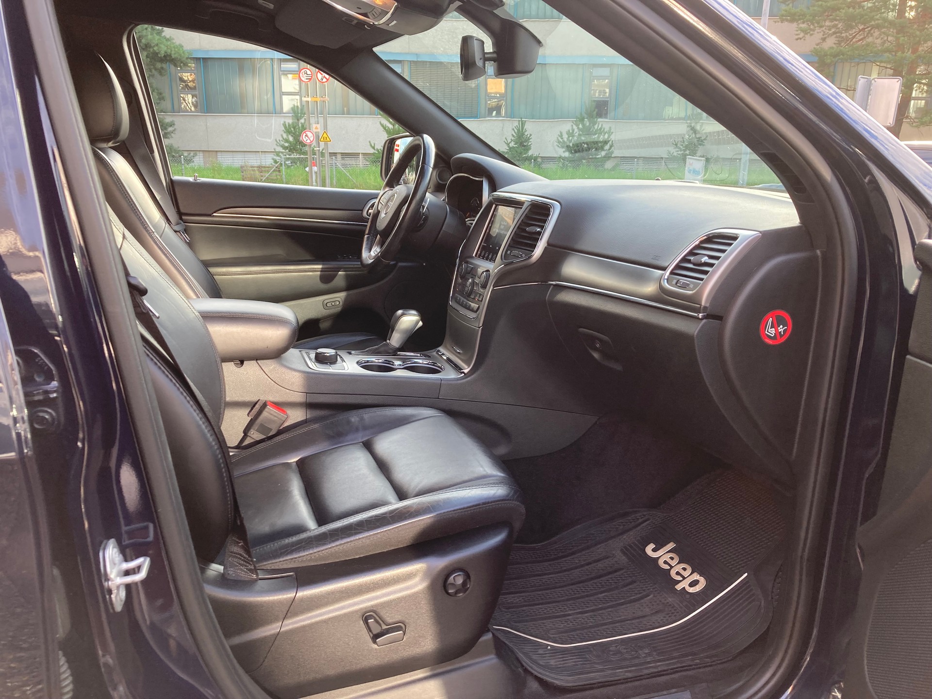 JEEP Grand Cherokee 3.0 CRD Limited Automatic-image-6
