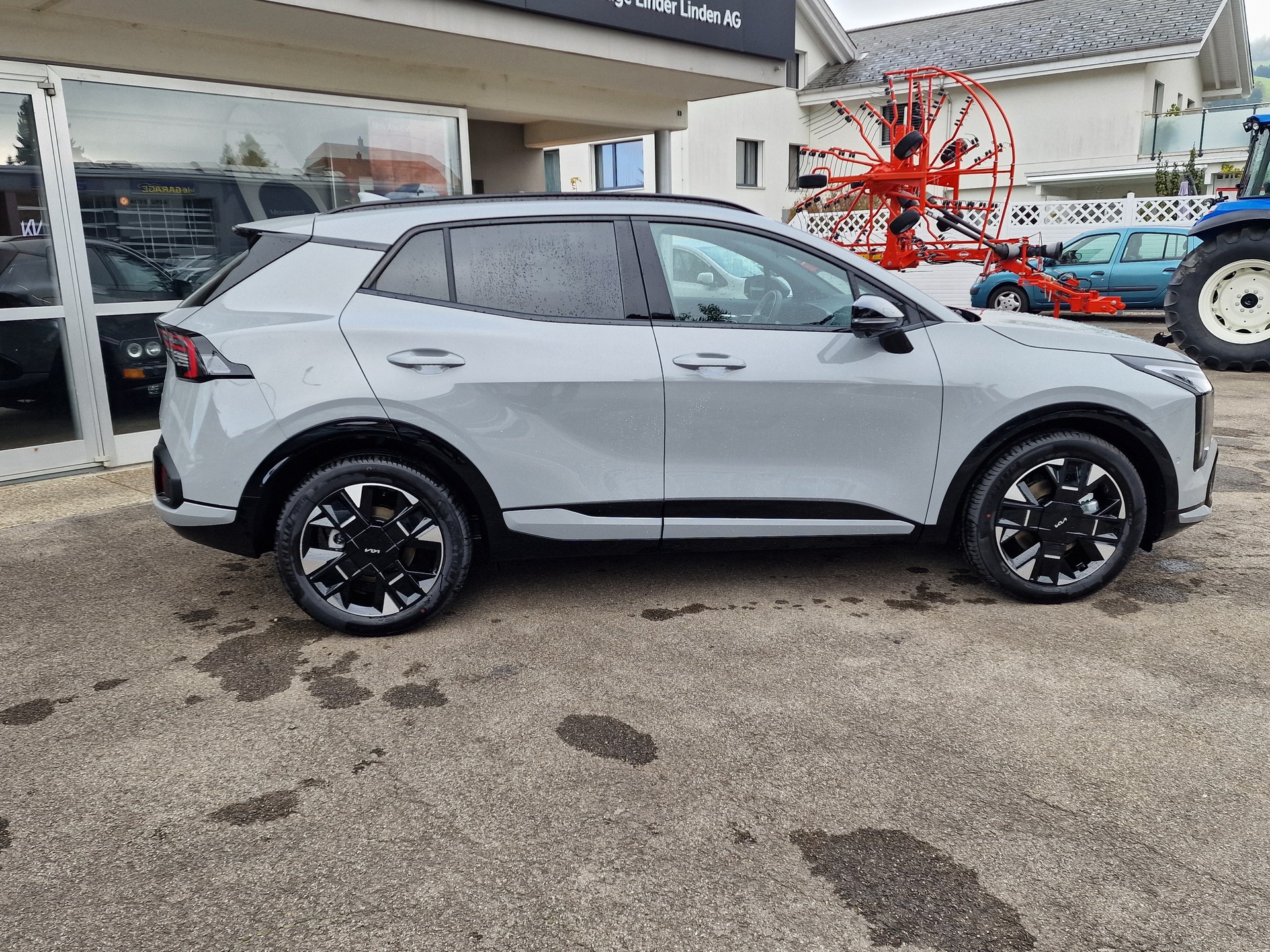KIA Sportage 1.6T-GDi GT-Line 4x4 HEV-showroom-element-1