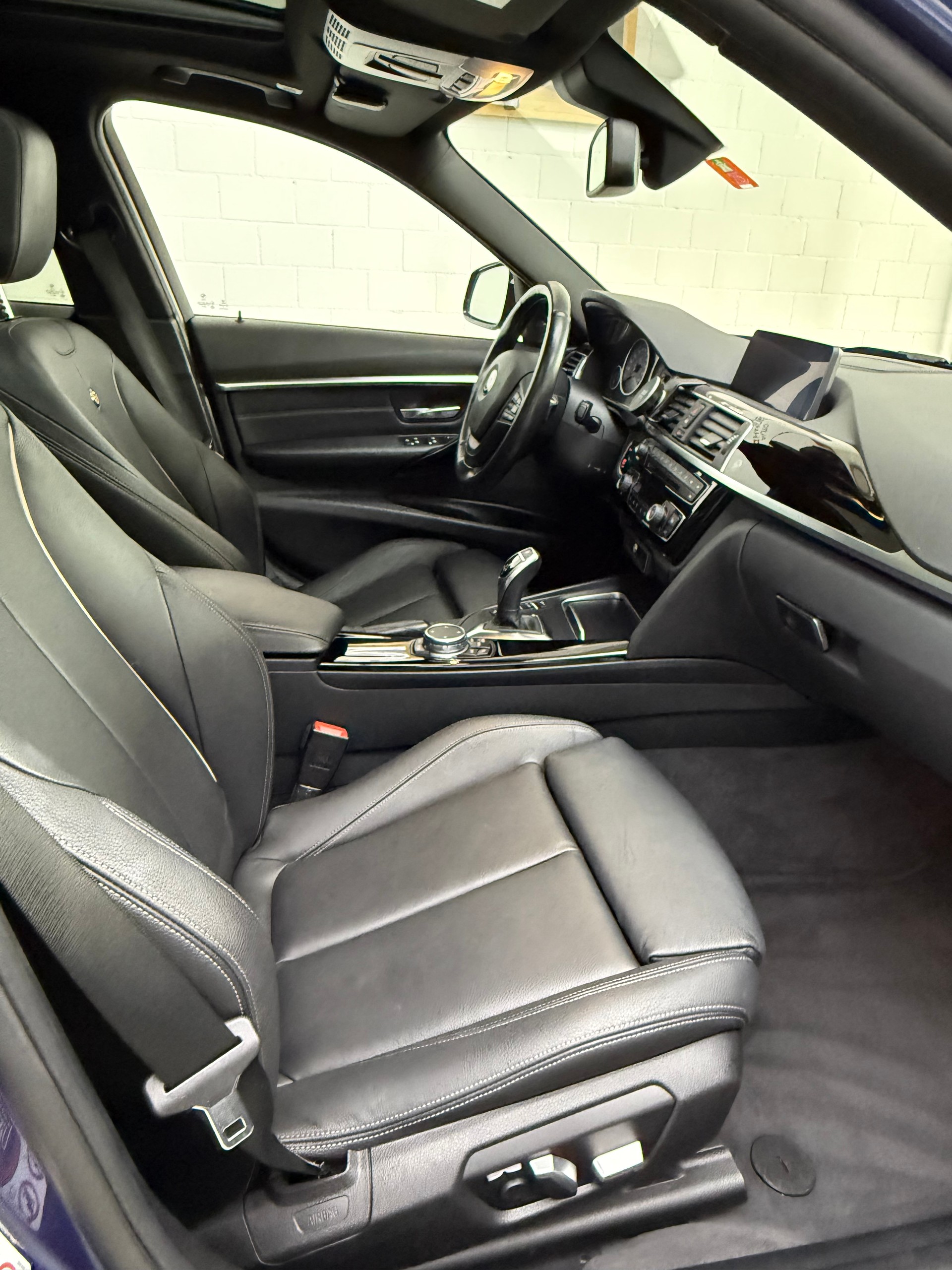 BMW-ALPINA B3 BiTurbo Touring 3.0 xDrive Switch-Tronic-image-19