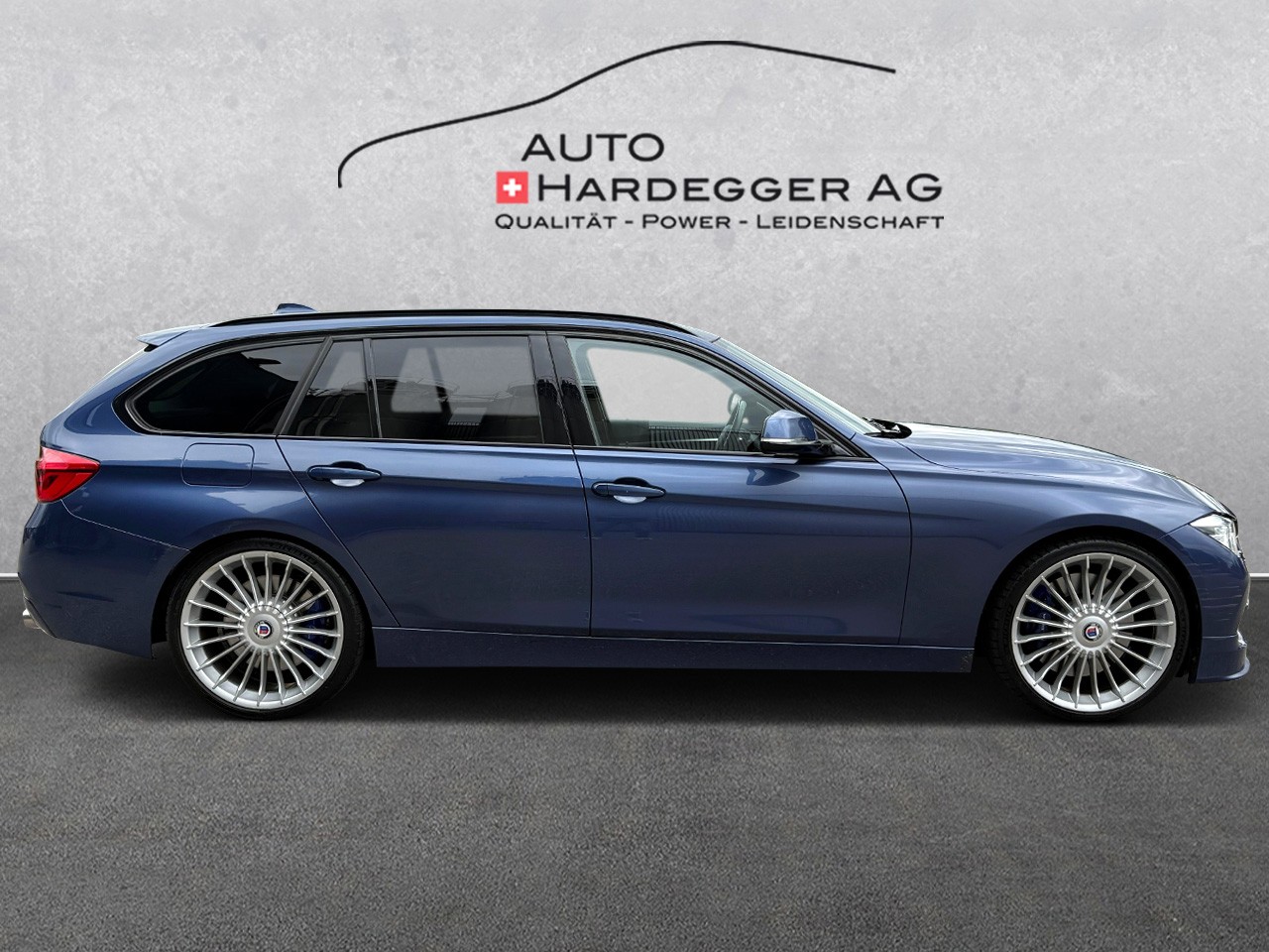 BMW-ALPINA B3 BiTurbo Touring 3.0 xDrive Switch-Tronic-showroom-element-2