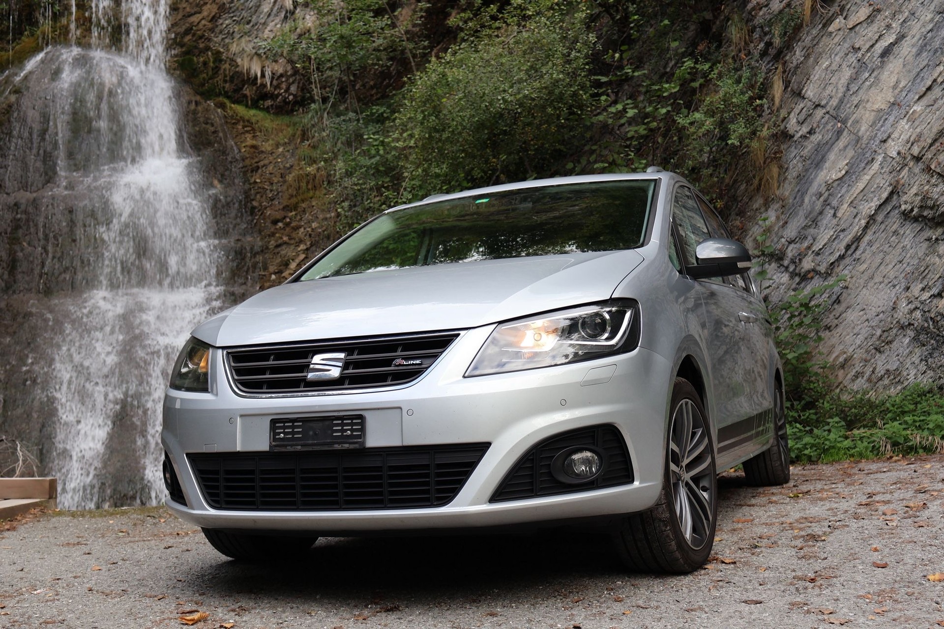 SEAT Alhambra 2.0 TDI FR Line 4Drive-showroom-element-1