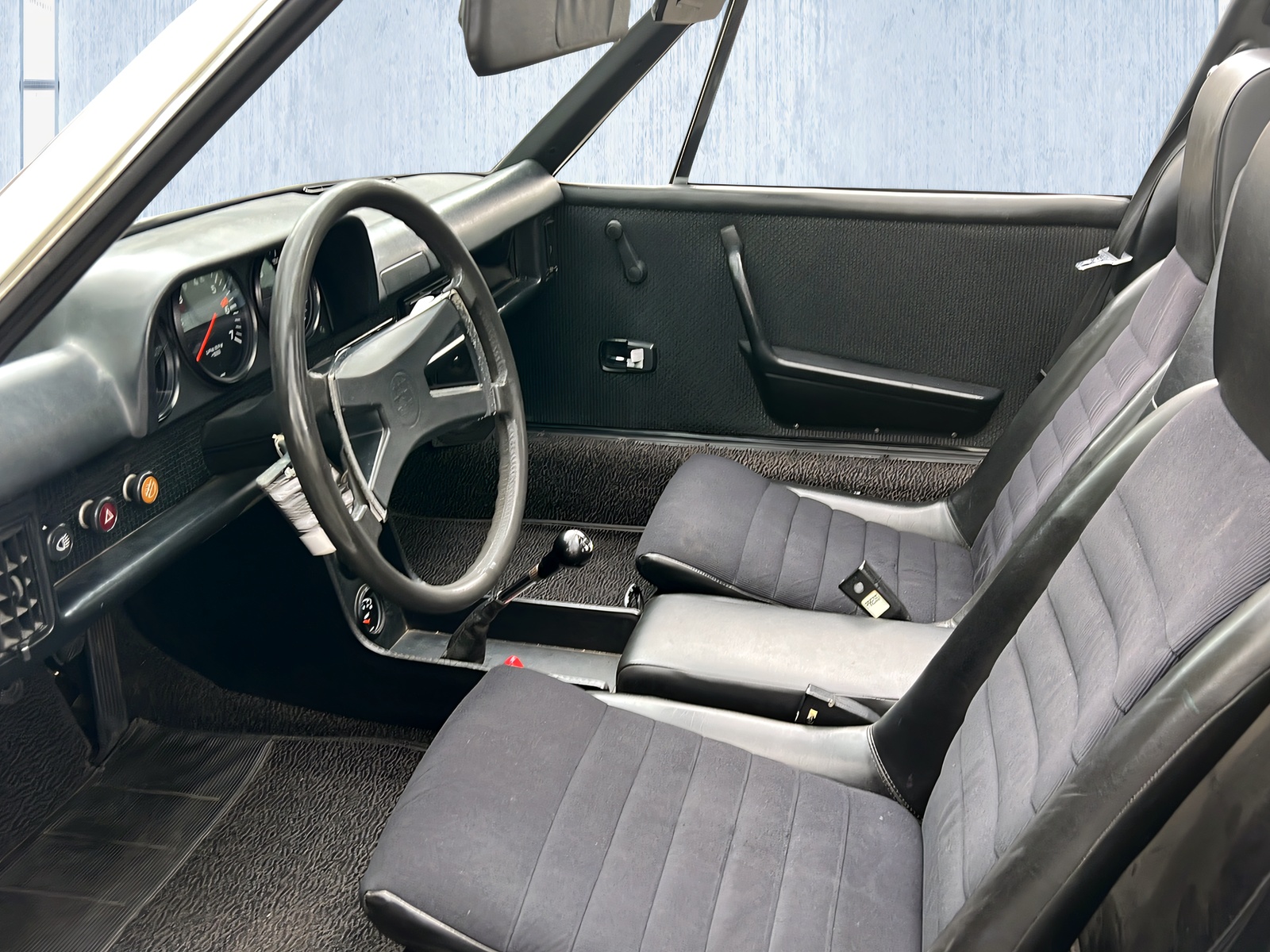 PORSCHE 914-image-9