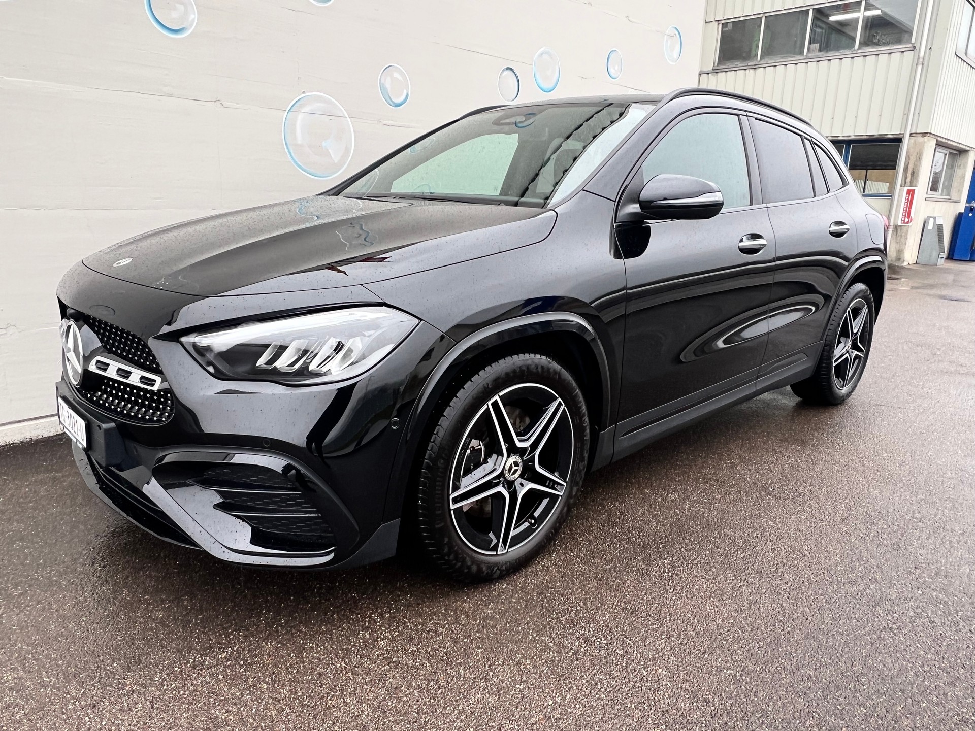 MERCEDES-BENZ GLA 250 4Matic AMG Line 8G-DCT