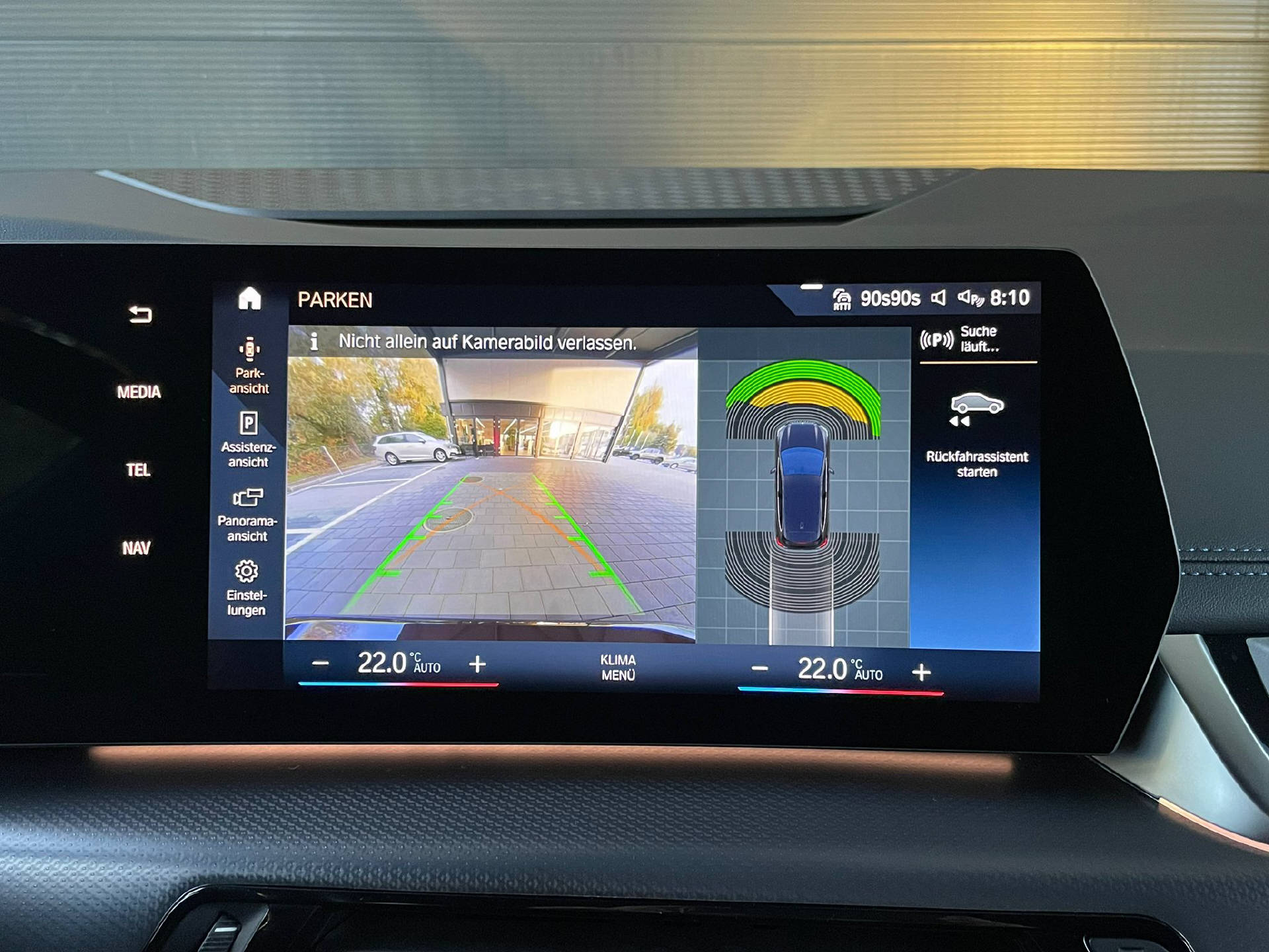 BMW 218d SDKG Active Tourer-image-9