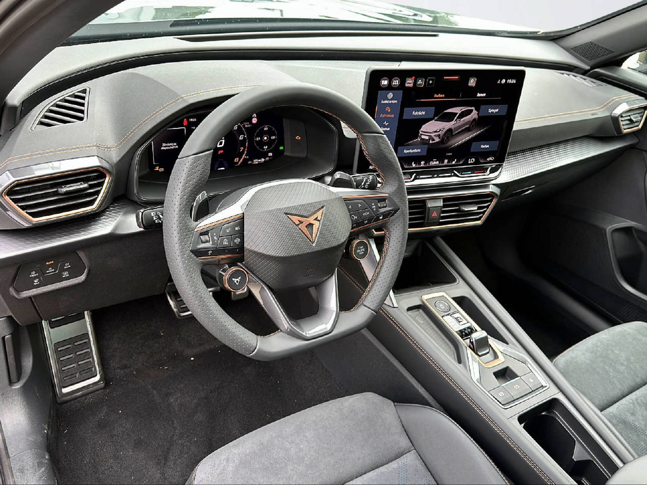 CUPRA Formentor 1.5 eTSI DSG-image-10