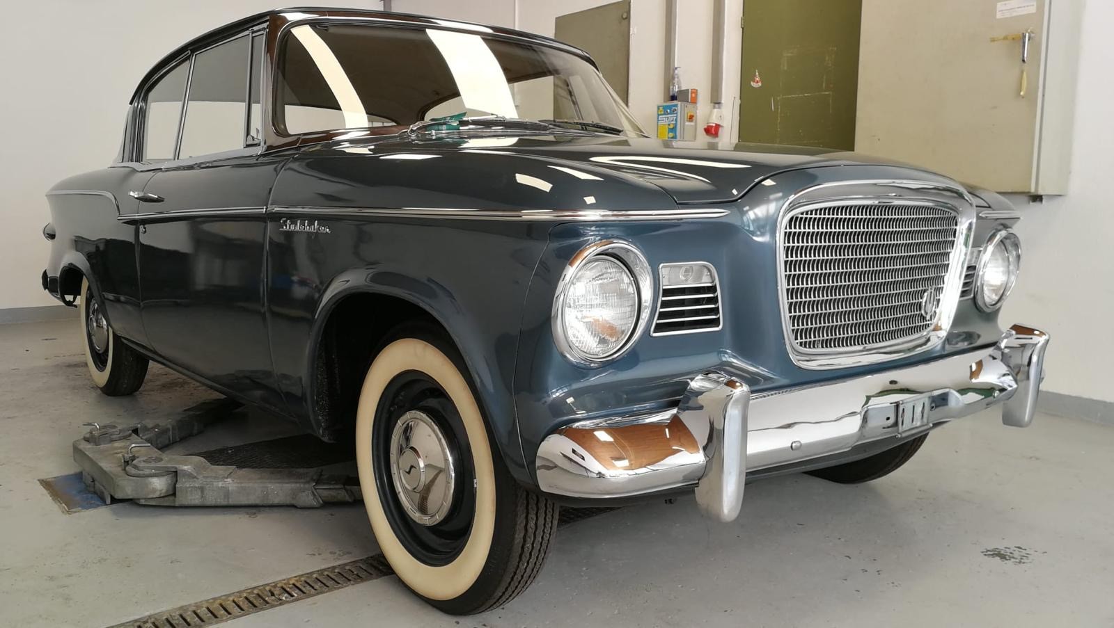 STUDEBAKER Lark V8 Hardtop-image-7