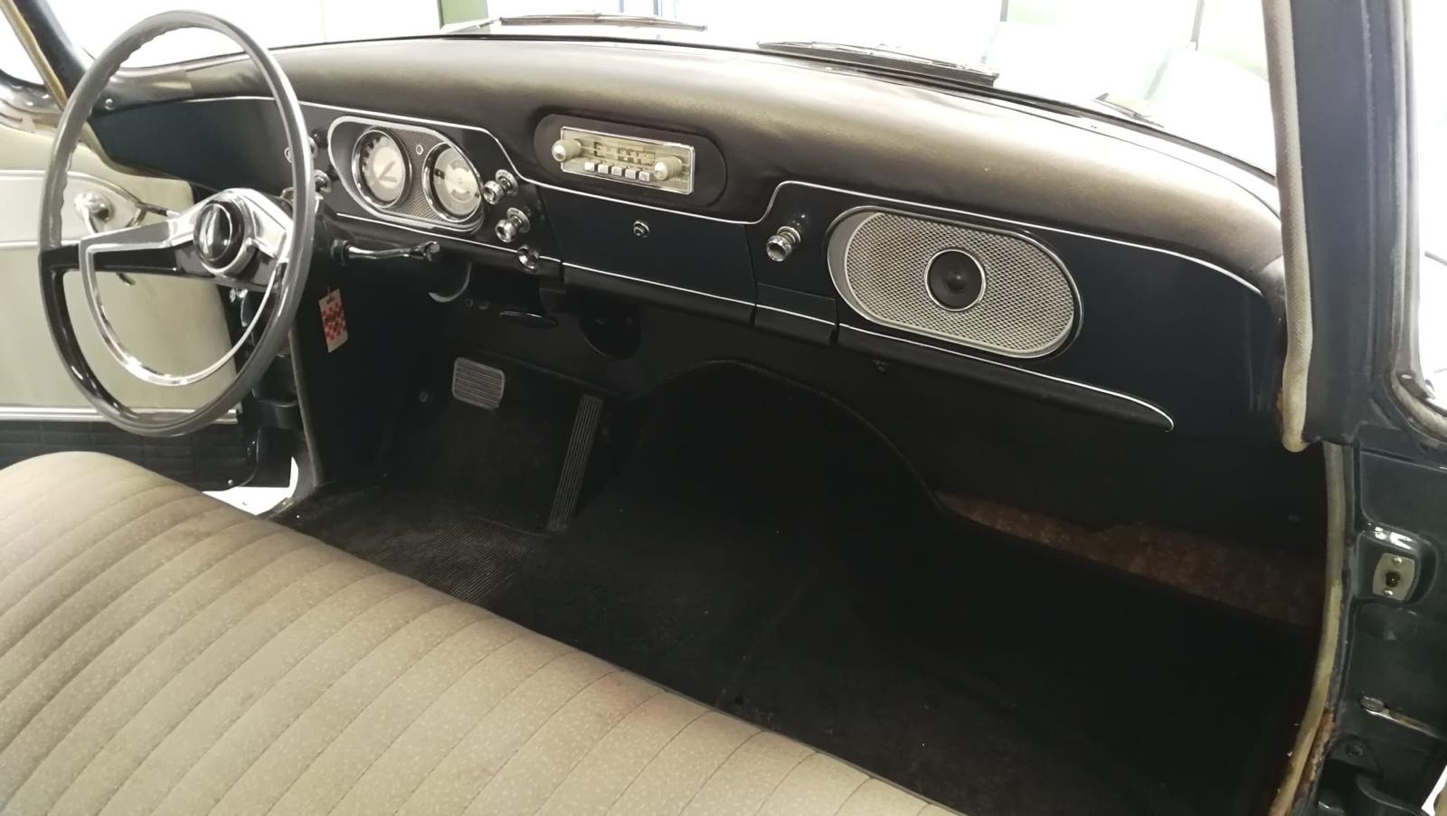 STUDEBAKER Lark V8 Hardtop-image-6