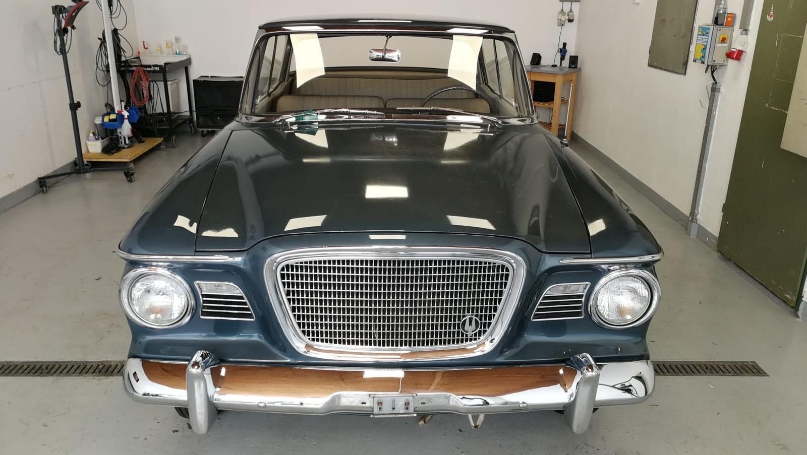 STUDEBAKER Lark V8 Hardtop-image-1