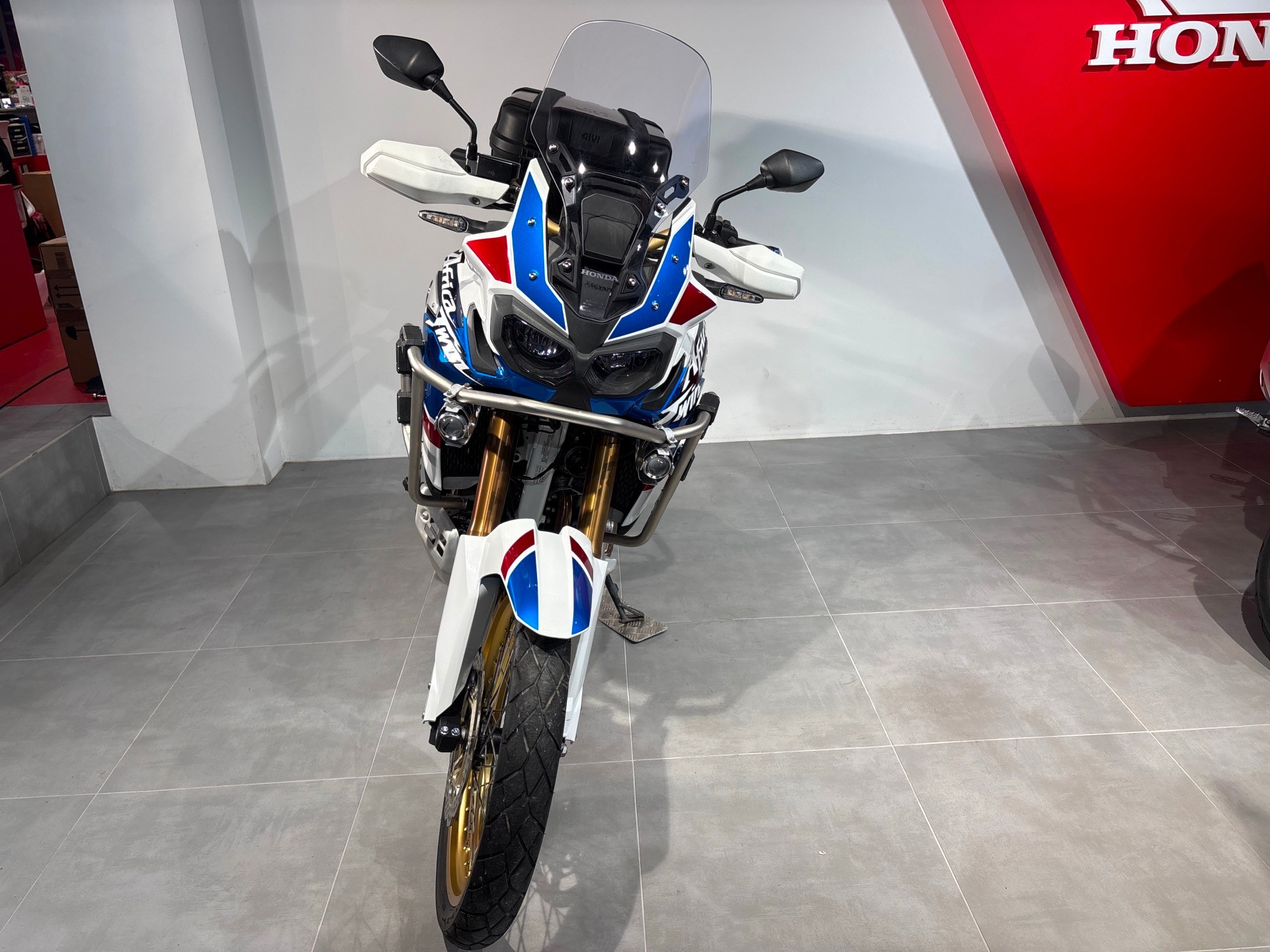 HONDA CRF 1000A Adventure Africa Twin-image-10