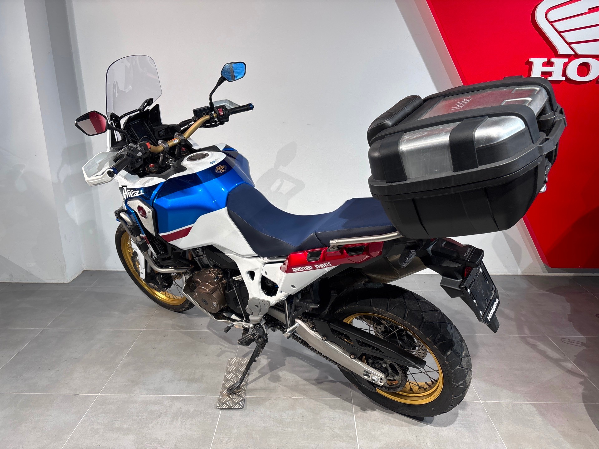 HONDA CRF 1000A Adventure Africa Twin-image-6