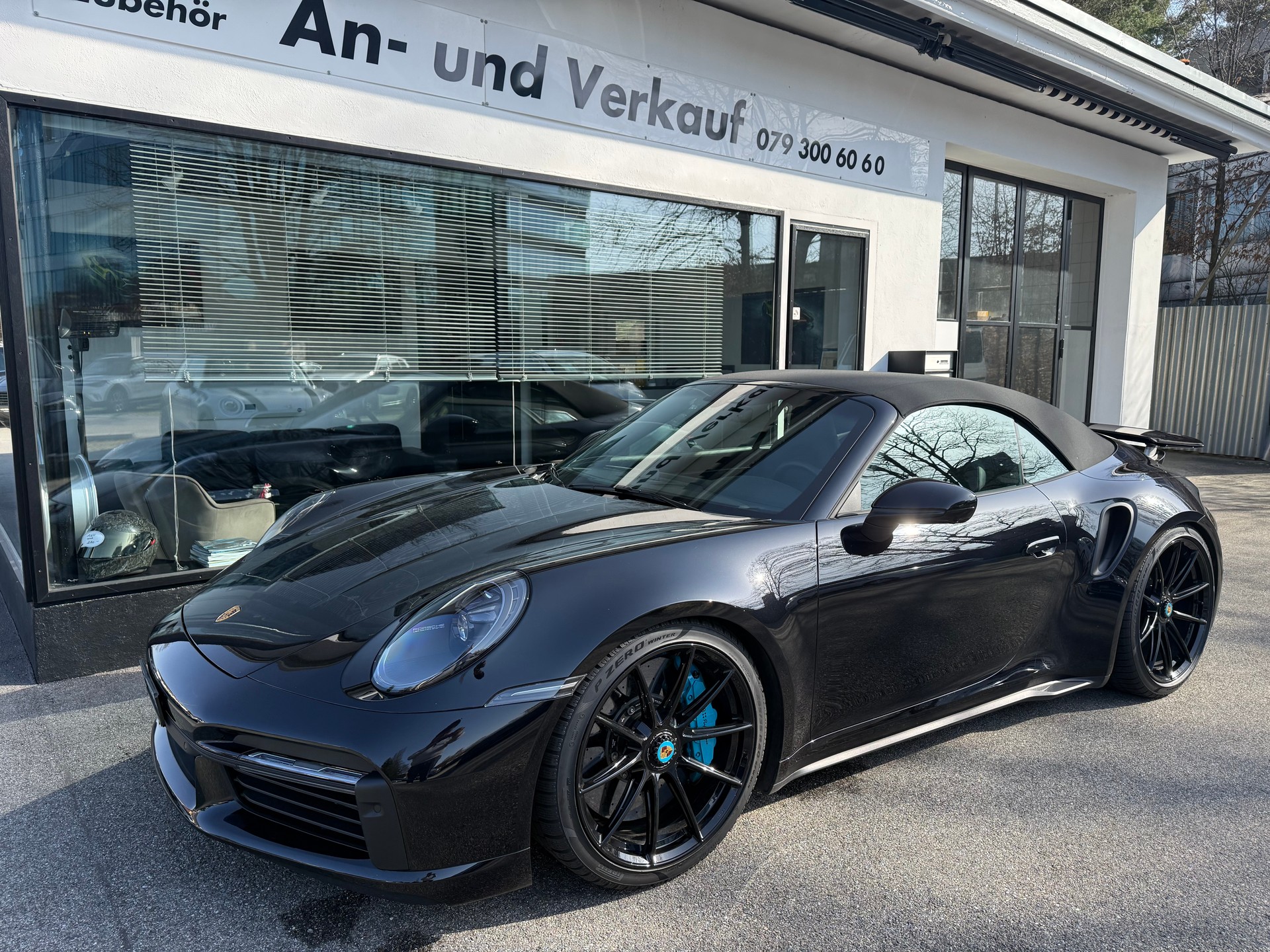 PORSCHE 911 Turbo S Cabriolet PDK