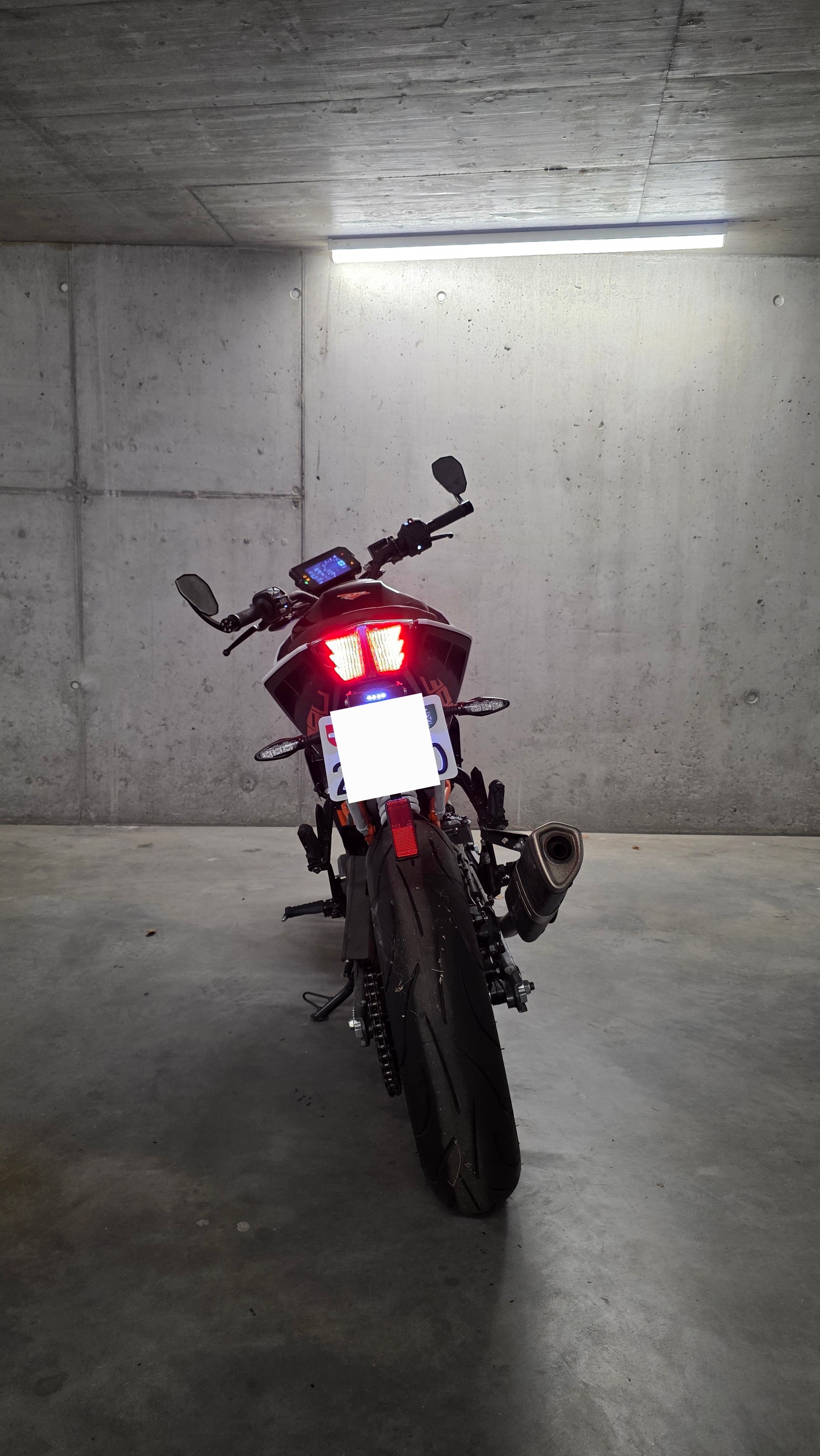 KTM 390 Duke ABS-image-3
