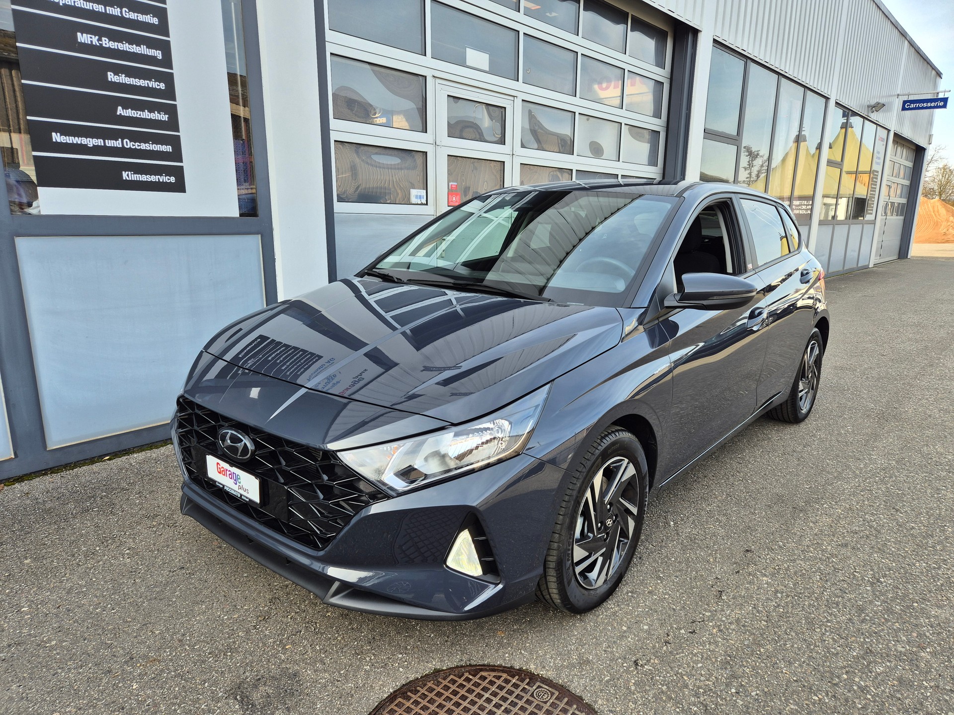 HYUNDAI i20 1.0 T-GDi Amplia DCT