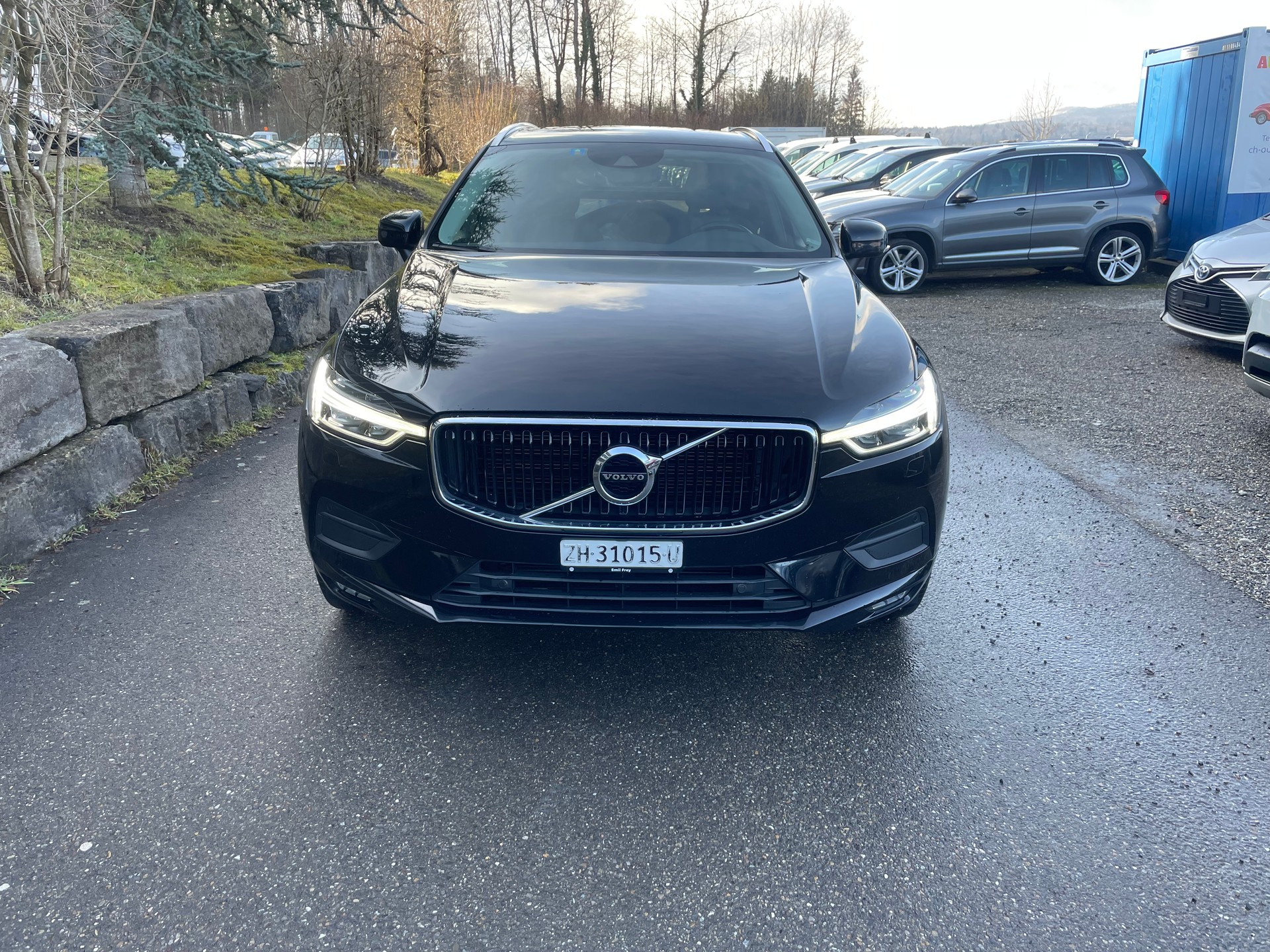 VOLVO XC60 D4 AWD Momentum Geartronic-image-1