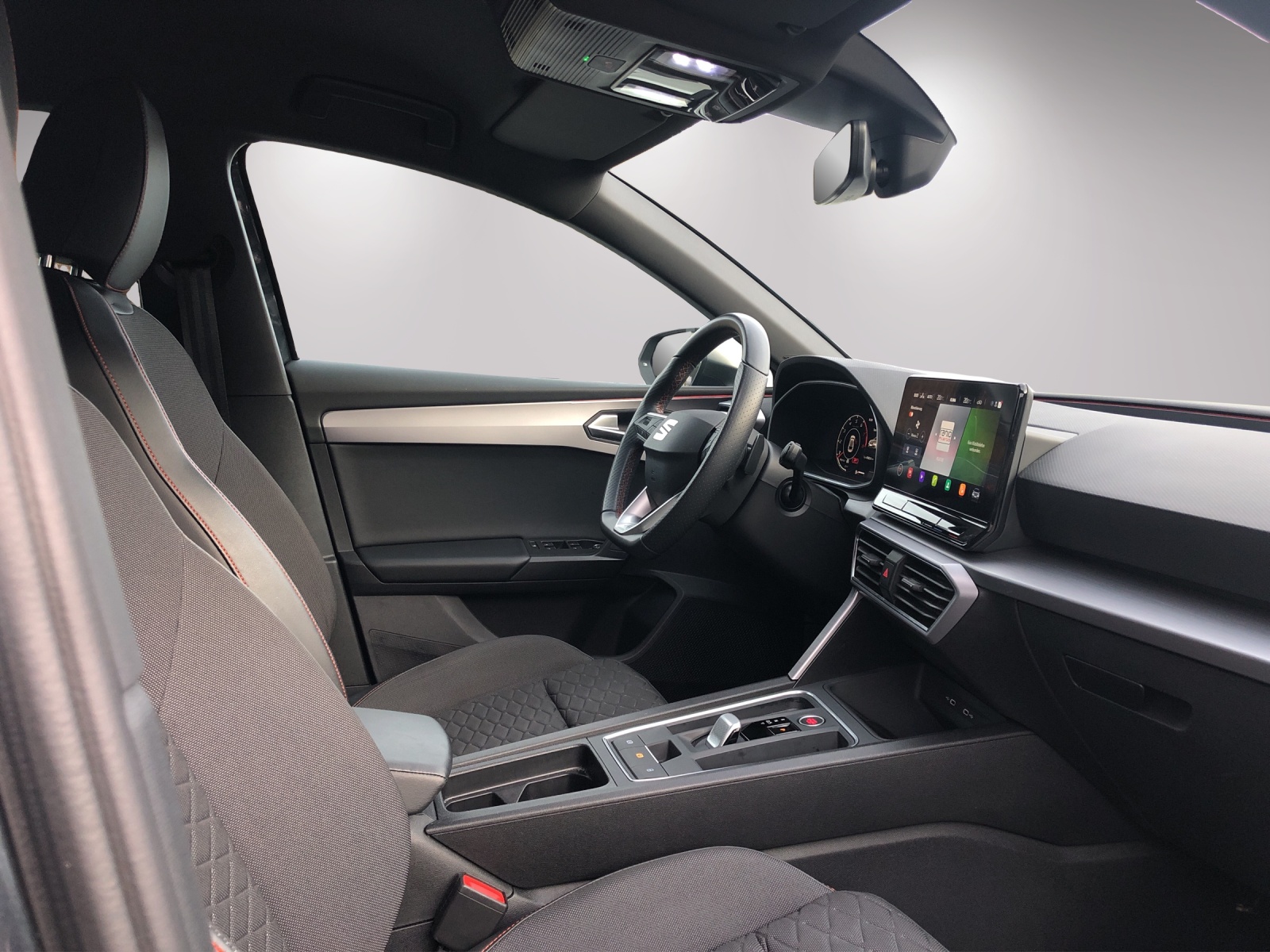 SEAT Leon 1.5 eTSI mHEV DSG FR-image-16