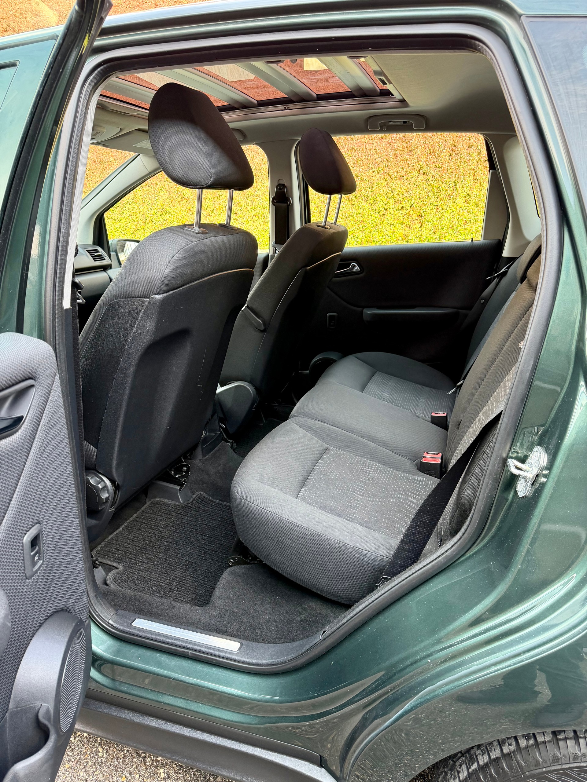 MERCEDES-BENZ A 160 (150) BlueEfficiency Classic-image-8