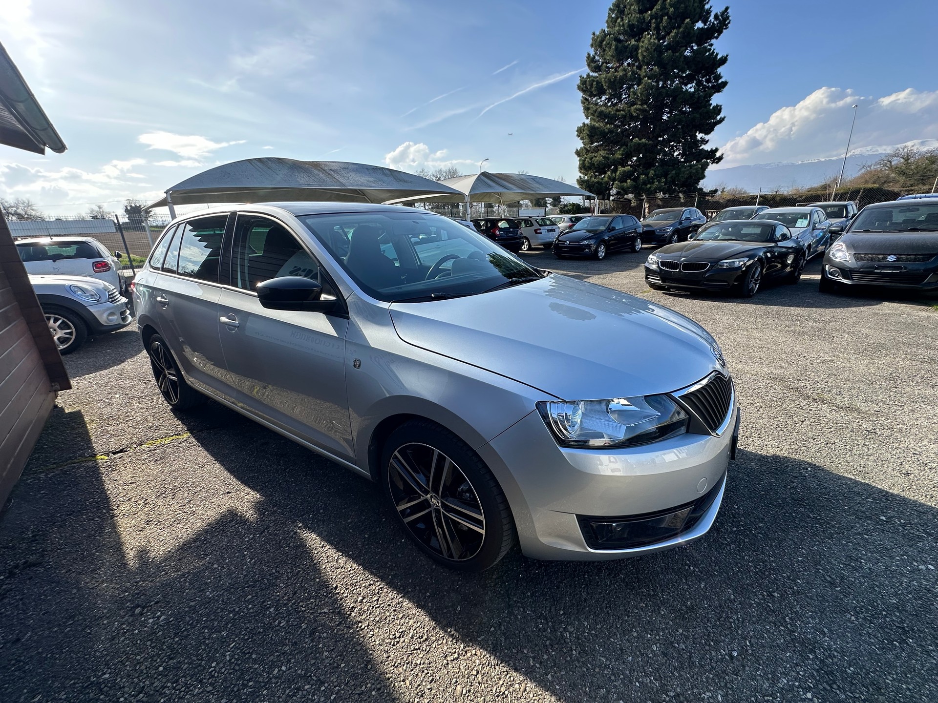 SKODA Rapid Spaceback 1.4 TSI Ambition DSG-image-2