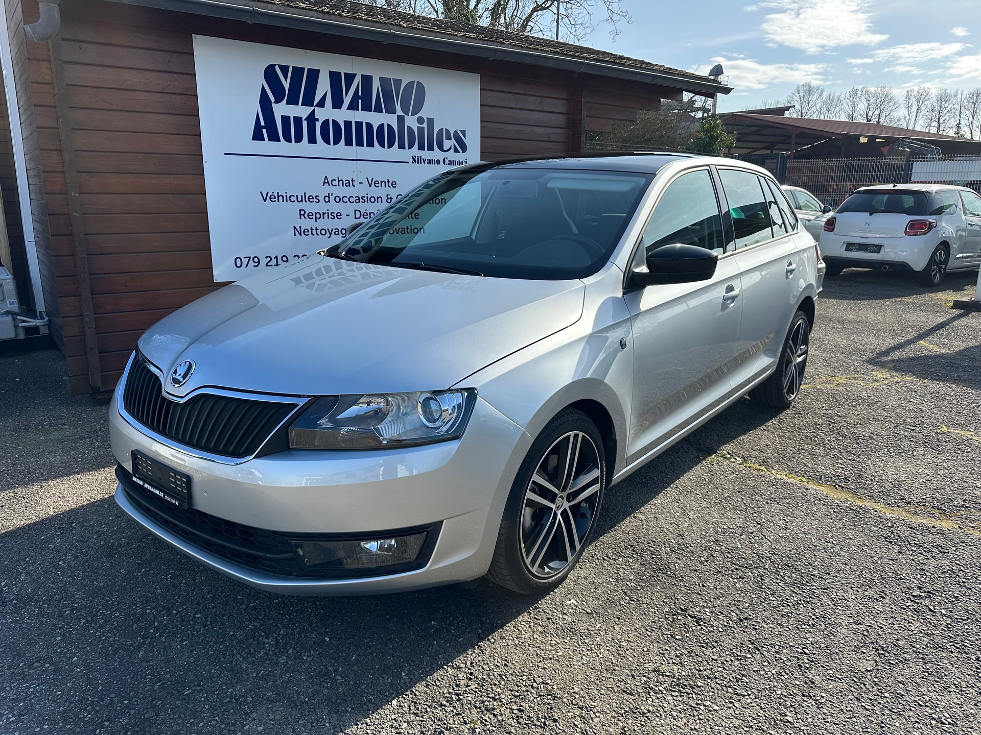 SKODA Rapid Spaceback 1.4 TSI Ambition DSG-image-0