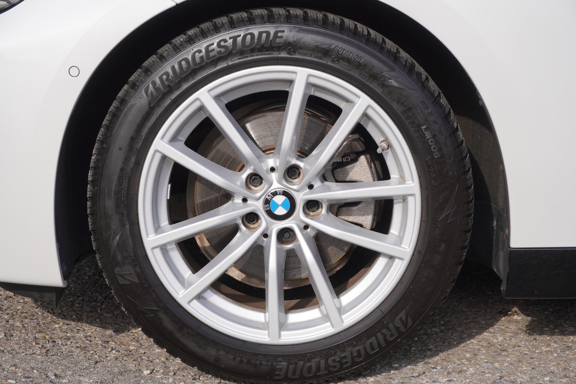BMW 220d-image-8