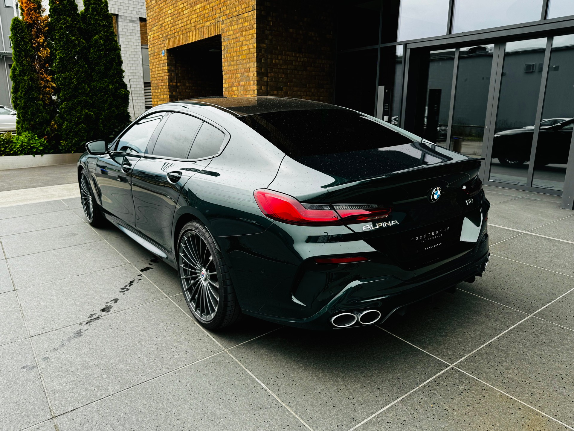 BMW-ALPINA B8 4.4 V8 xDrive | 621PS-showroom-element-2