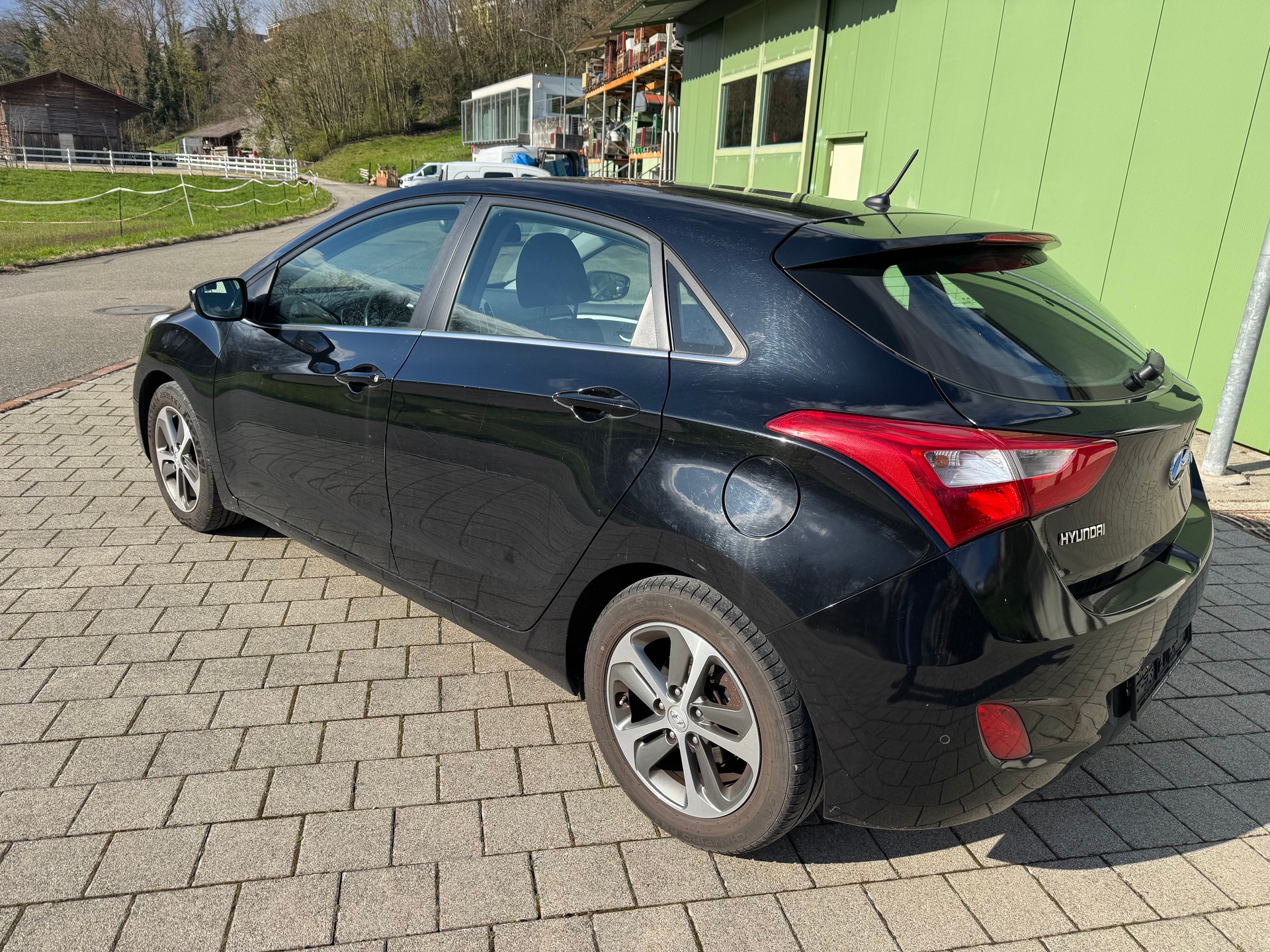 HYUNDAI i30 1.6 CRDi Vertex Automatic DCT-image-4