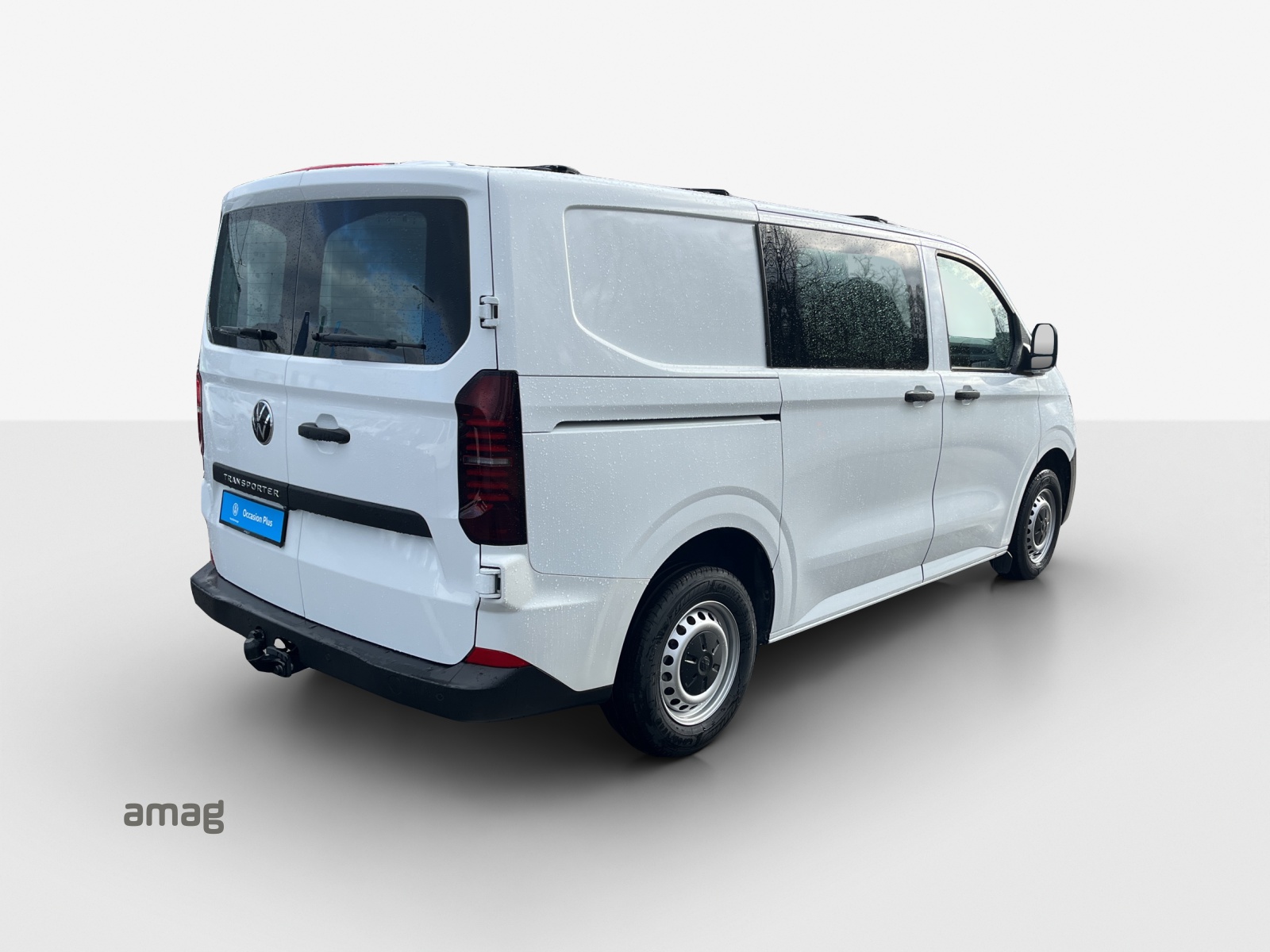 VW Transporter 2.0 TDI-image-4