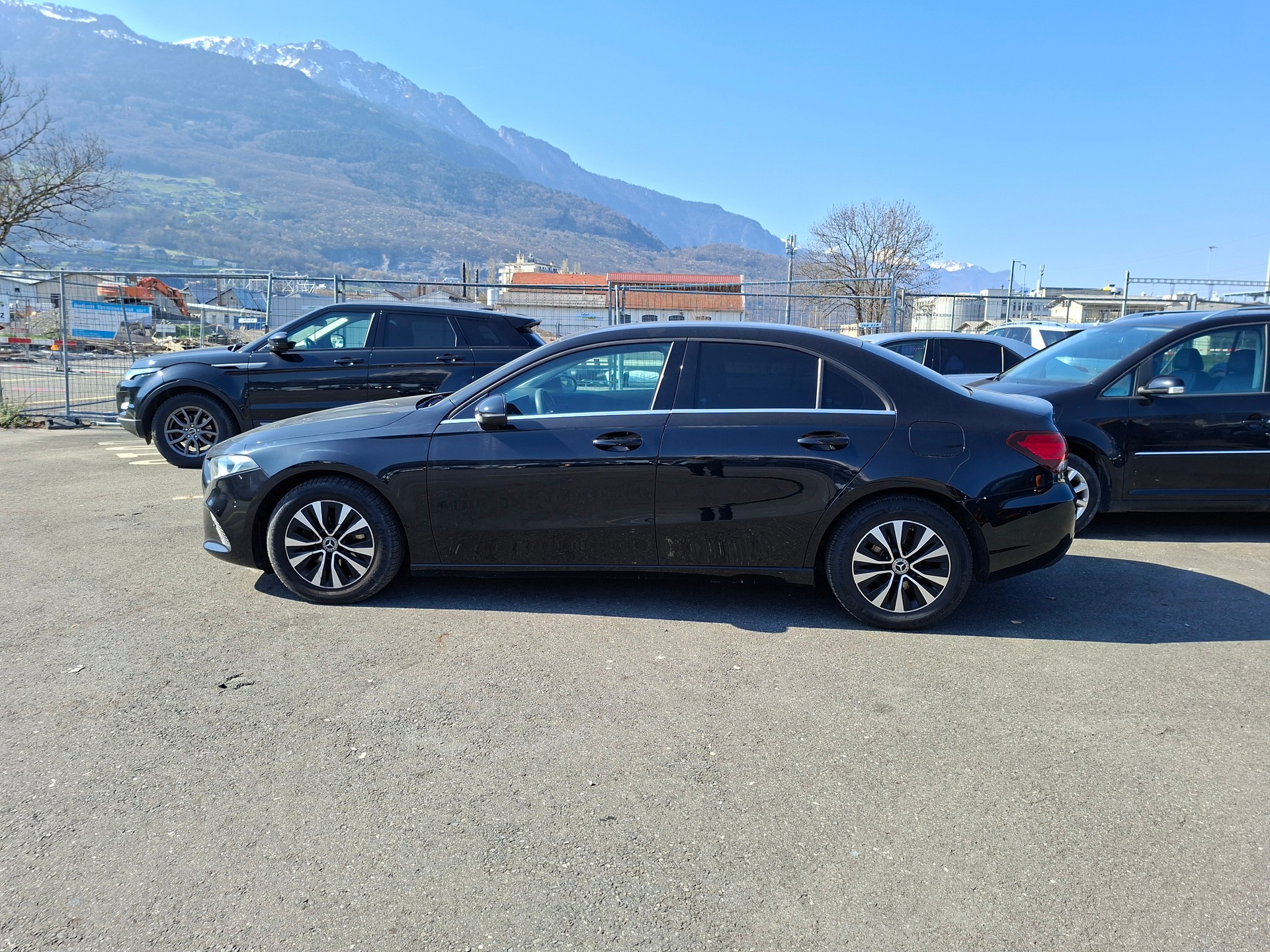 MERCEDES-BENZ A 180 d Progressive 7G-DCT-image-2