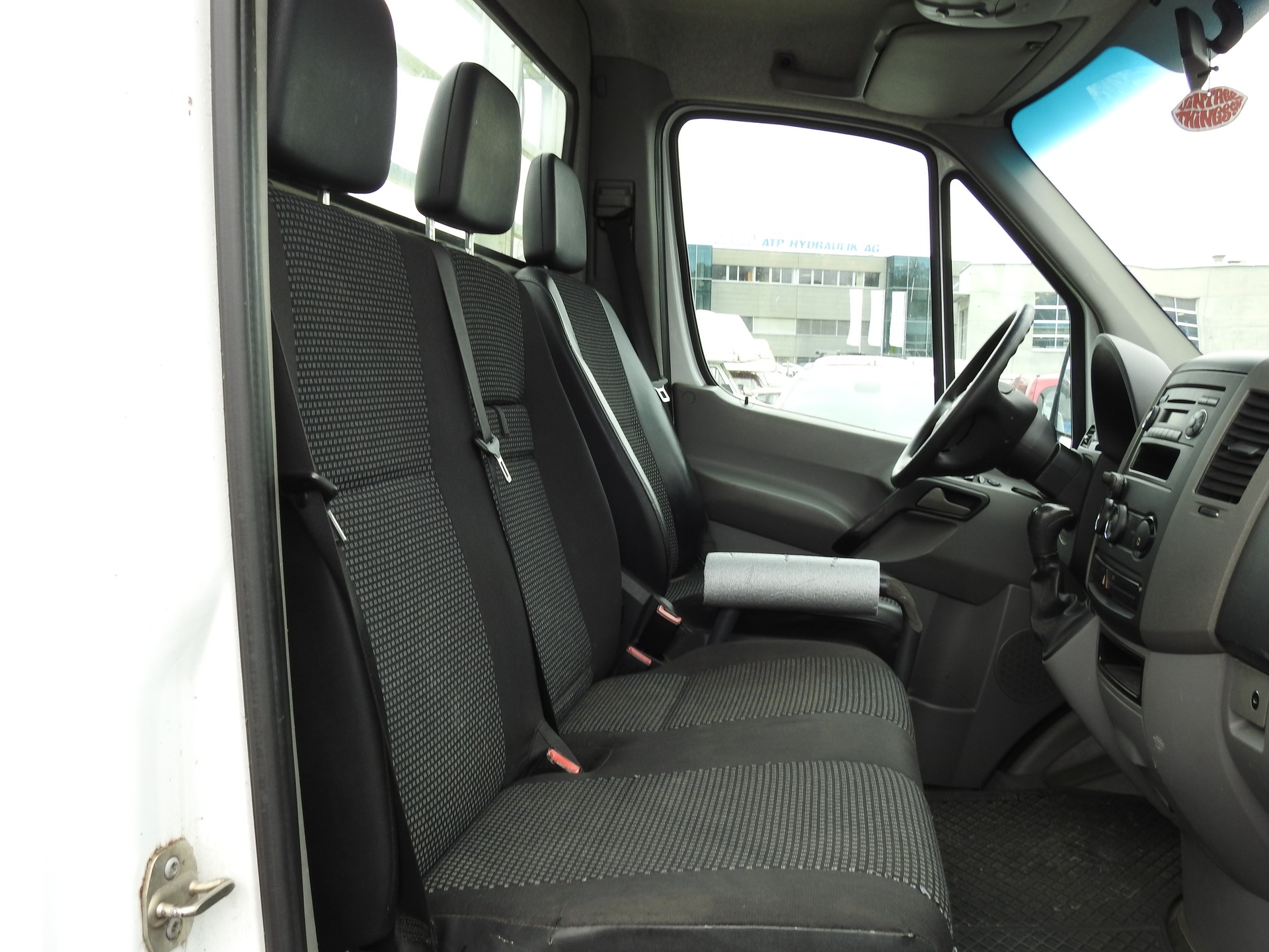MERCEDES-BENZ Sprinter 315 CDI Lang-image-15