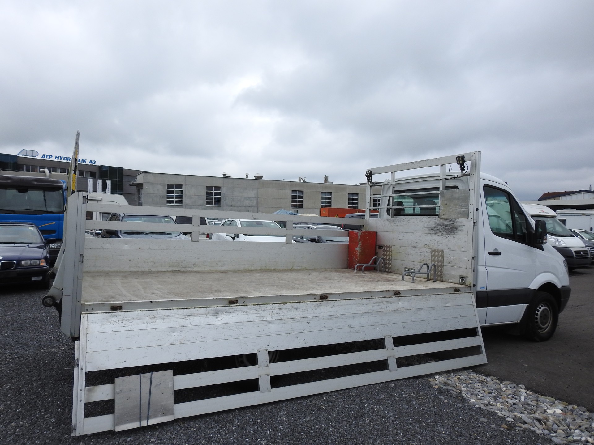 MERCEDES-BENZ Sprinter 315 CDI Lang-image-16