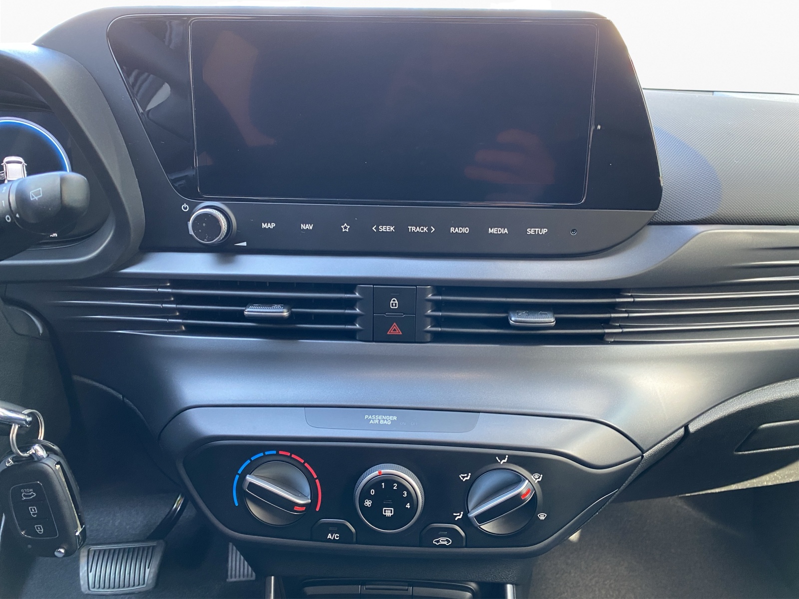 HYUNDAI i20 1.0 T-GDi Amplia-image-14