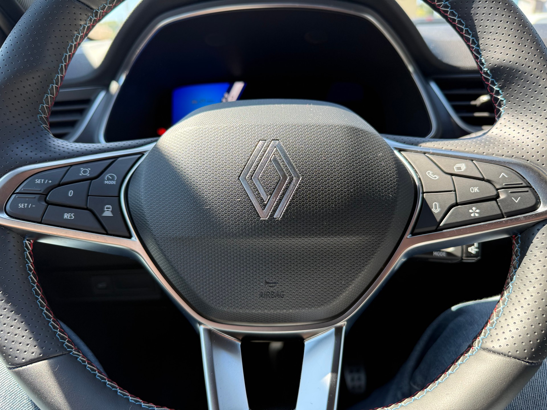 RENAULT Symbioz 1.6 E-Tech Esprit Alpine-image-13