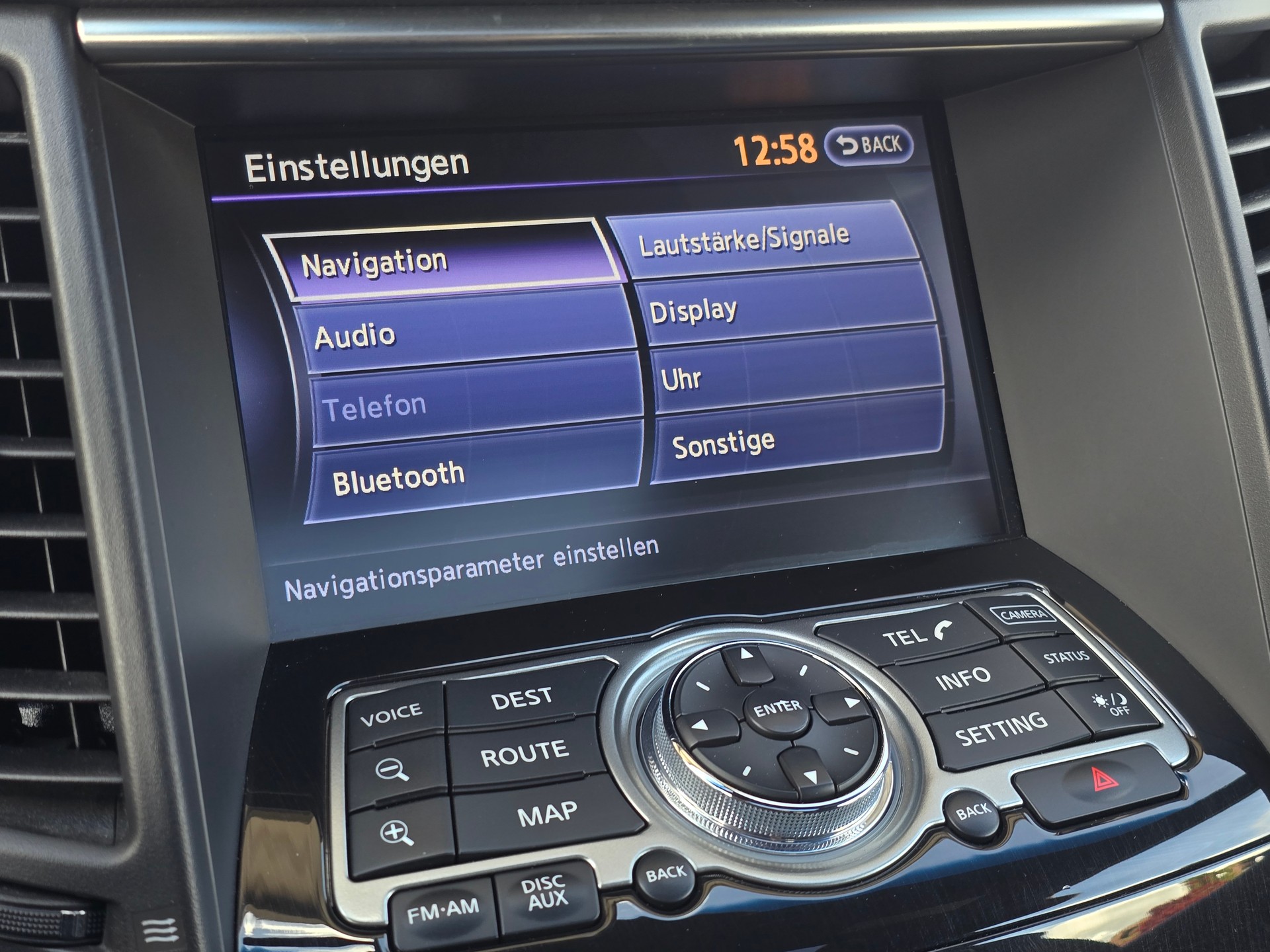 INFINITI FX30d S Premium AWD Automatic-image-22