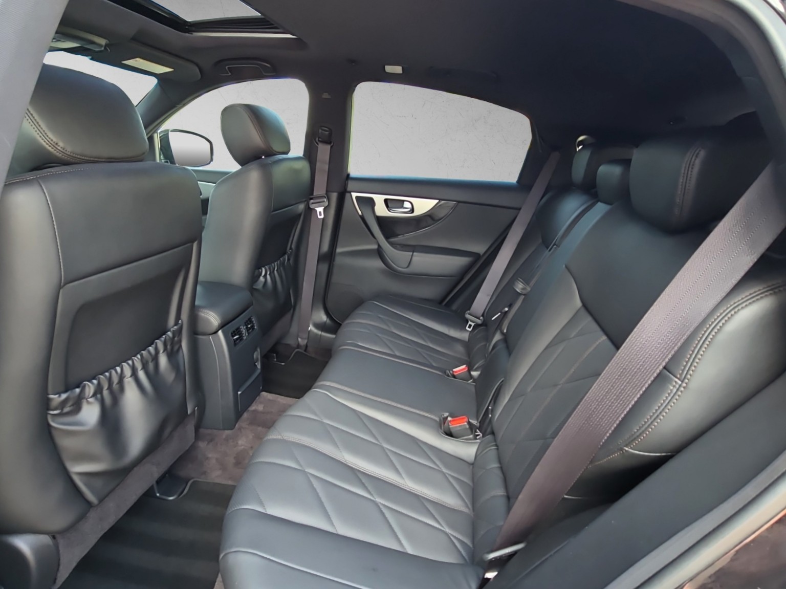 INFINITI FX30d S Premium AWD Automatic-image-14