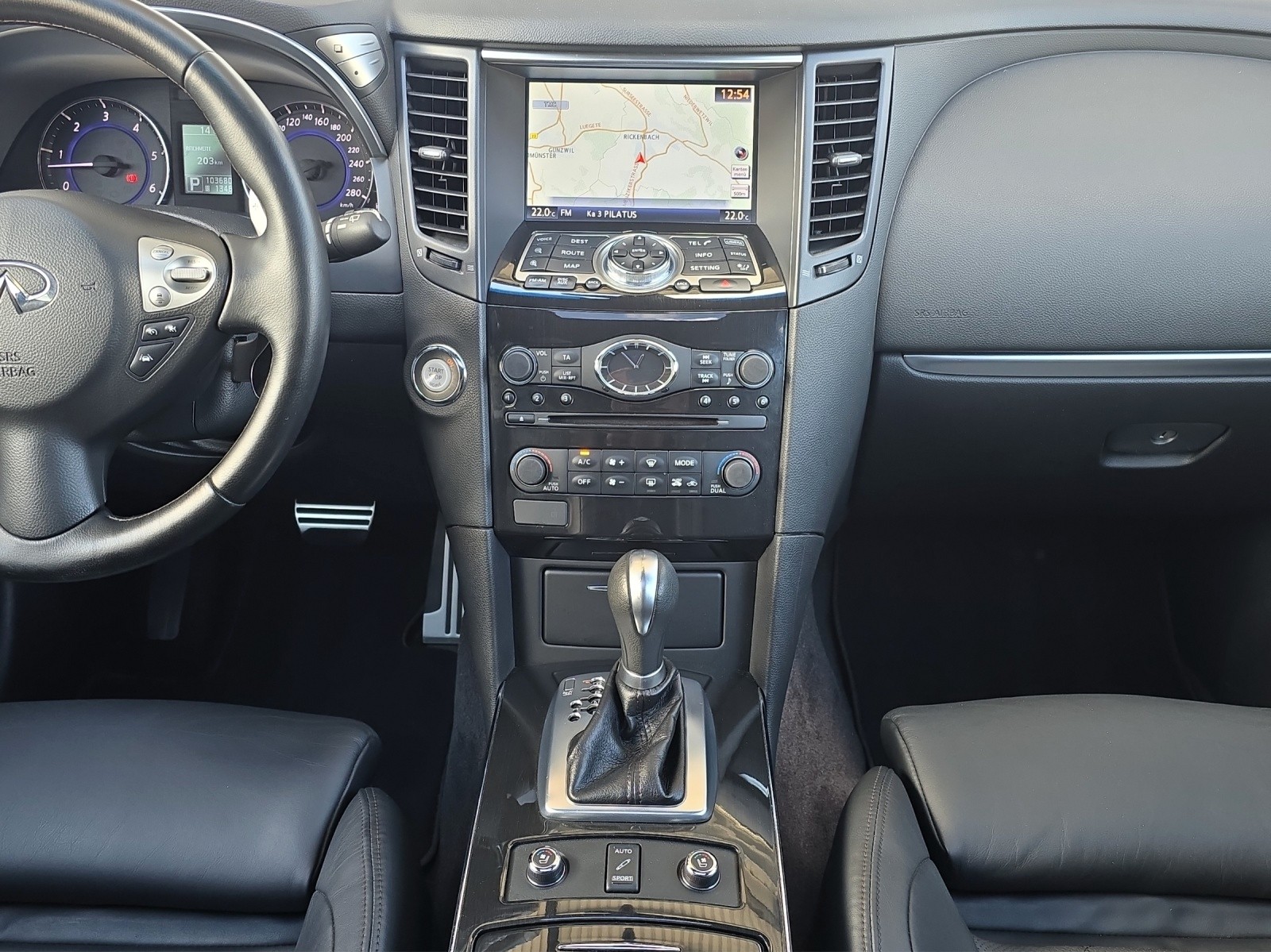 INFINITI FX30d S Premium AWD Automatic-image-12